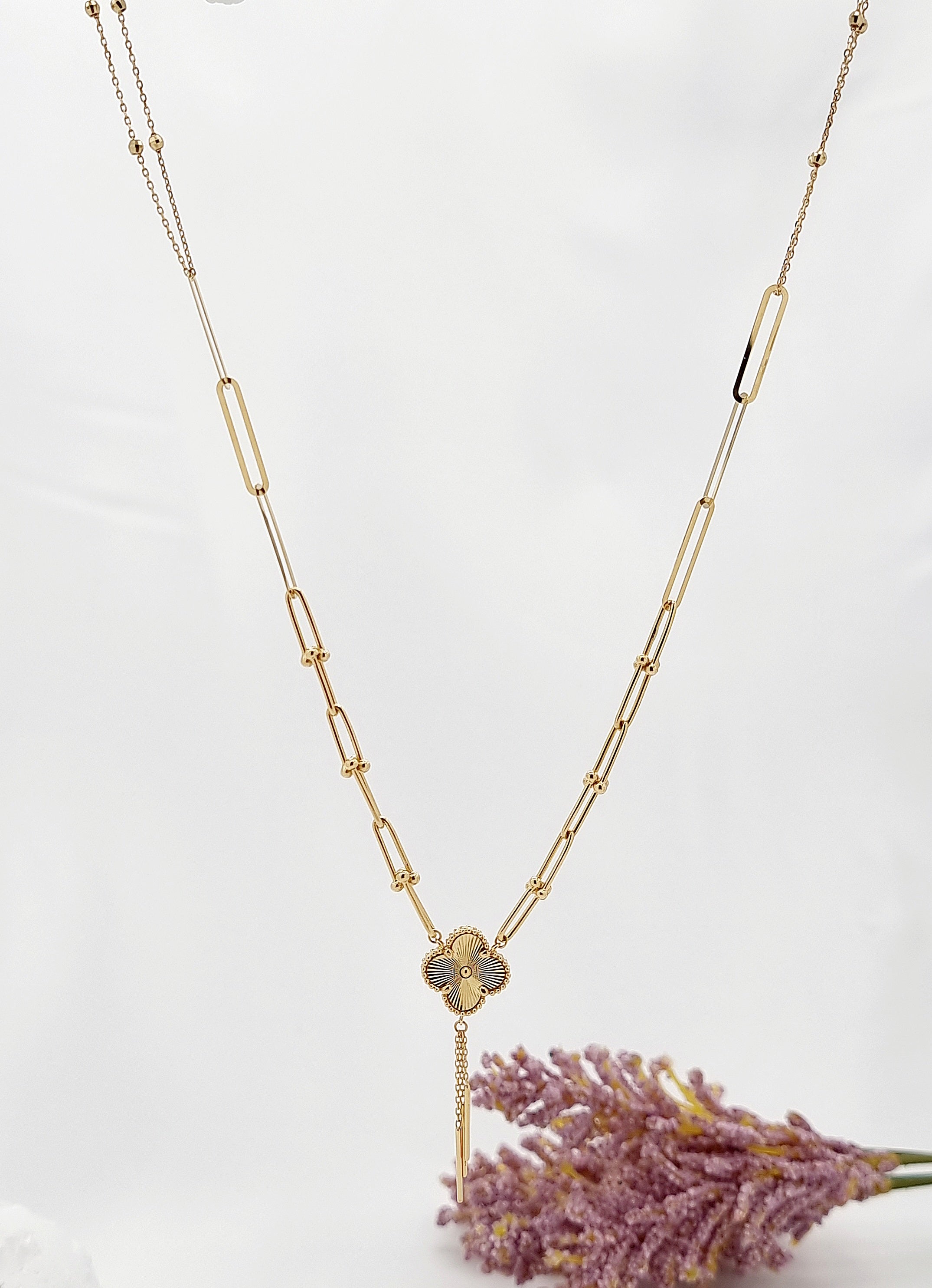 18K Pure Gold V.C Linked Flower Necklace