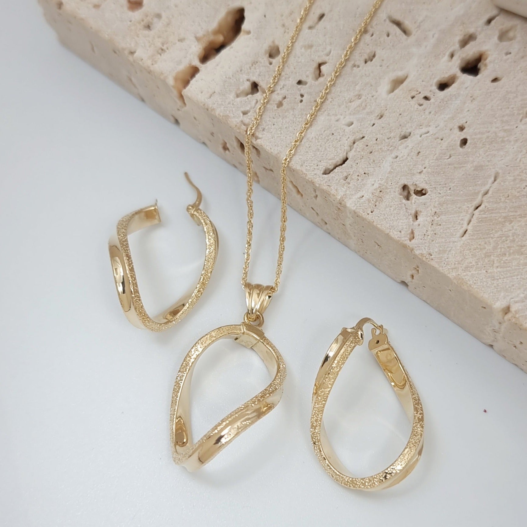 18K Pure Gold Twisted Jewelry Set