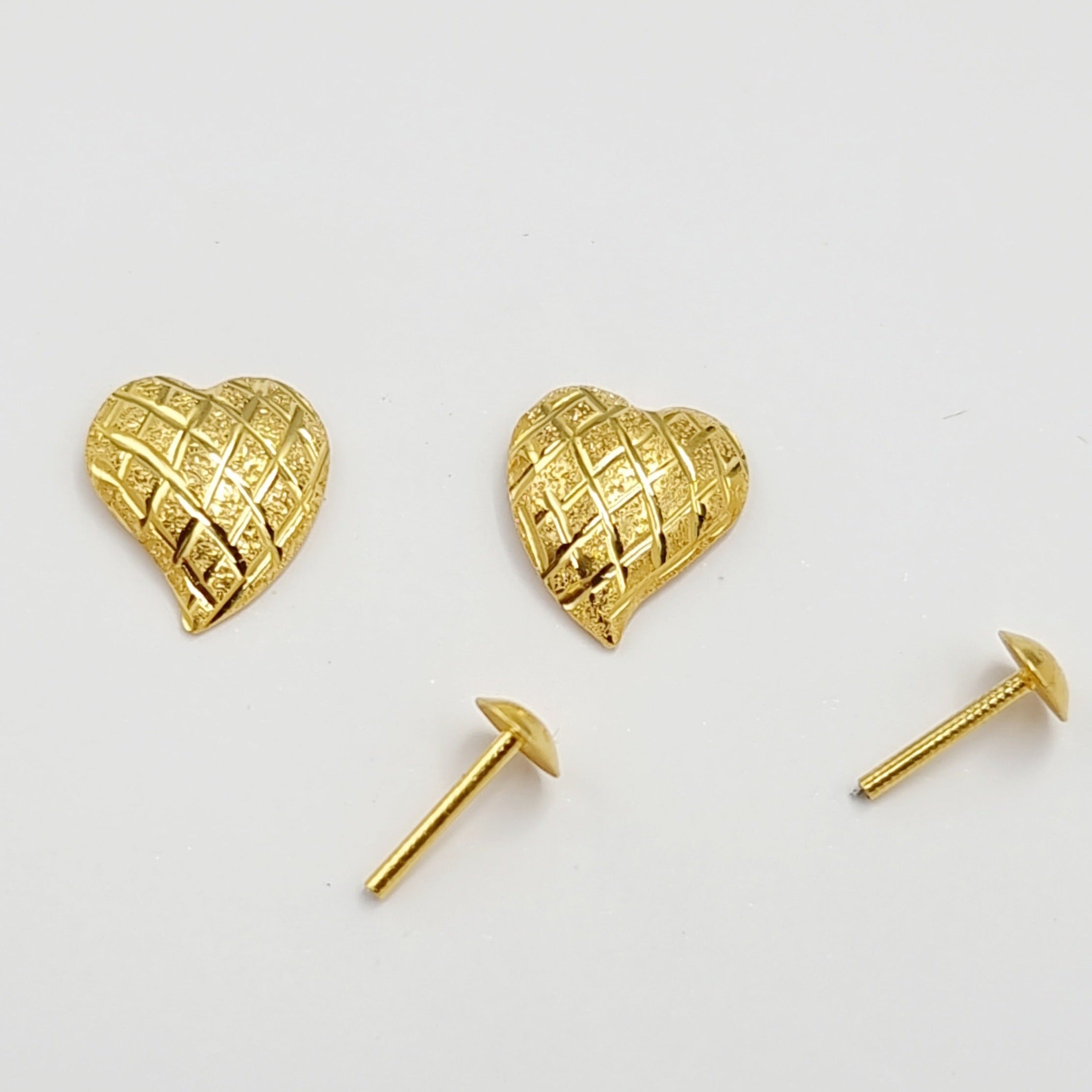 18K Pure Gold Curved Heart Screw Earring Set