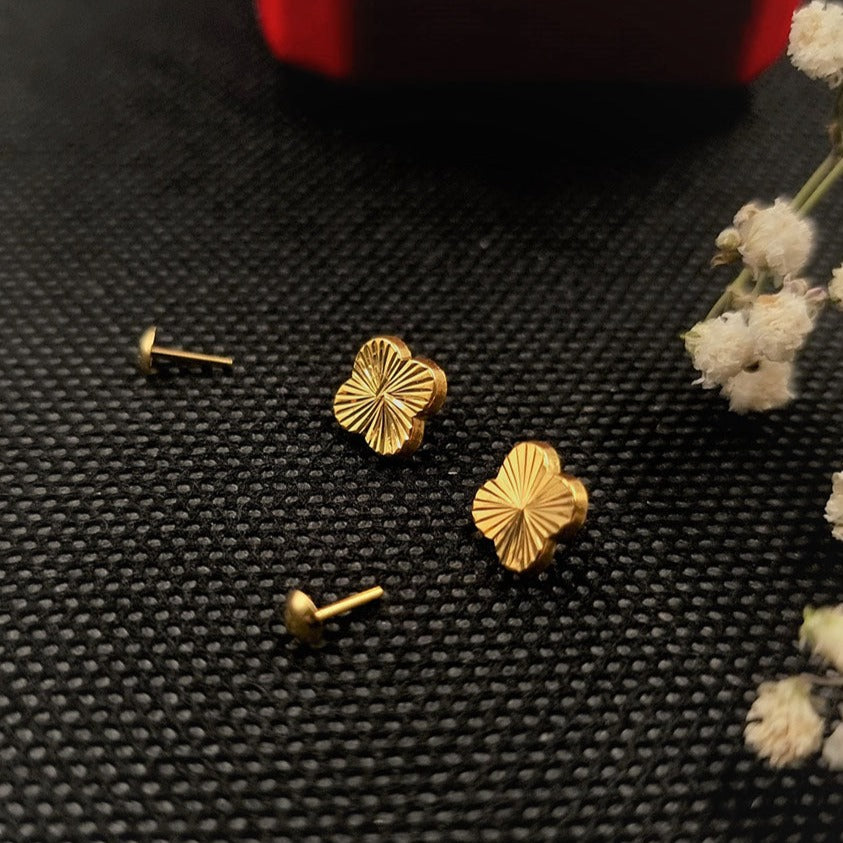 18K Pure Gold Flower Design Screw Earrings