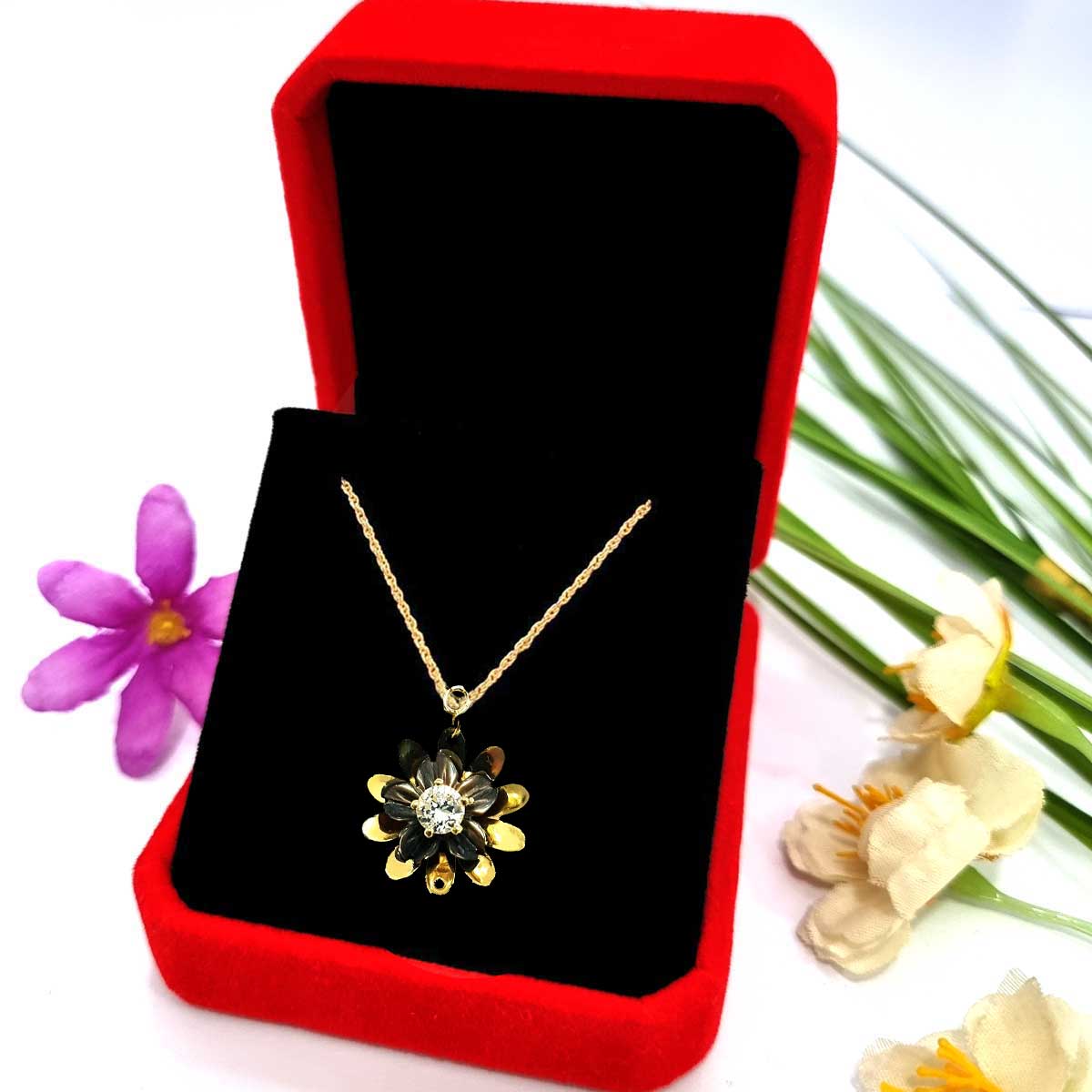 18K Pure Gold Flower w/ Zircon Stone Design Necklace