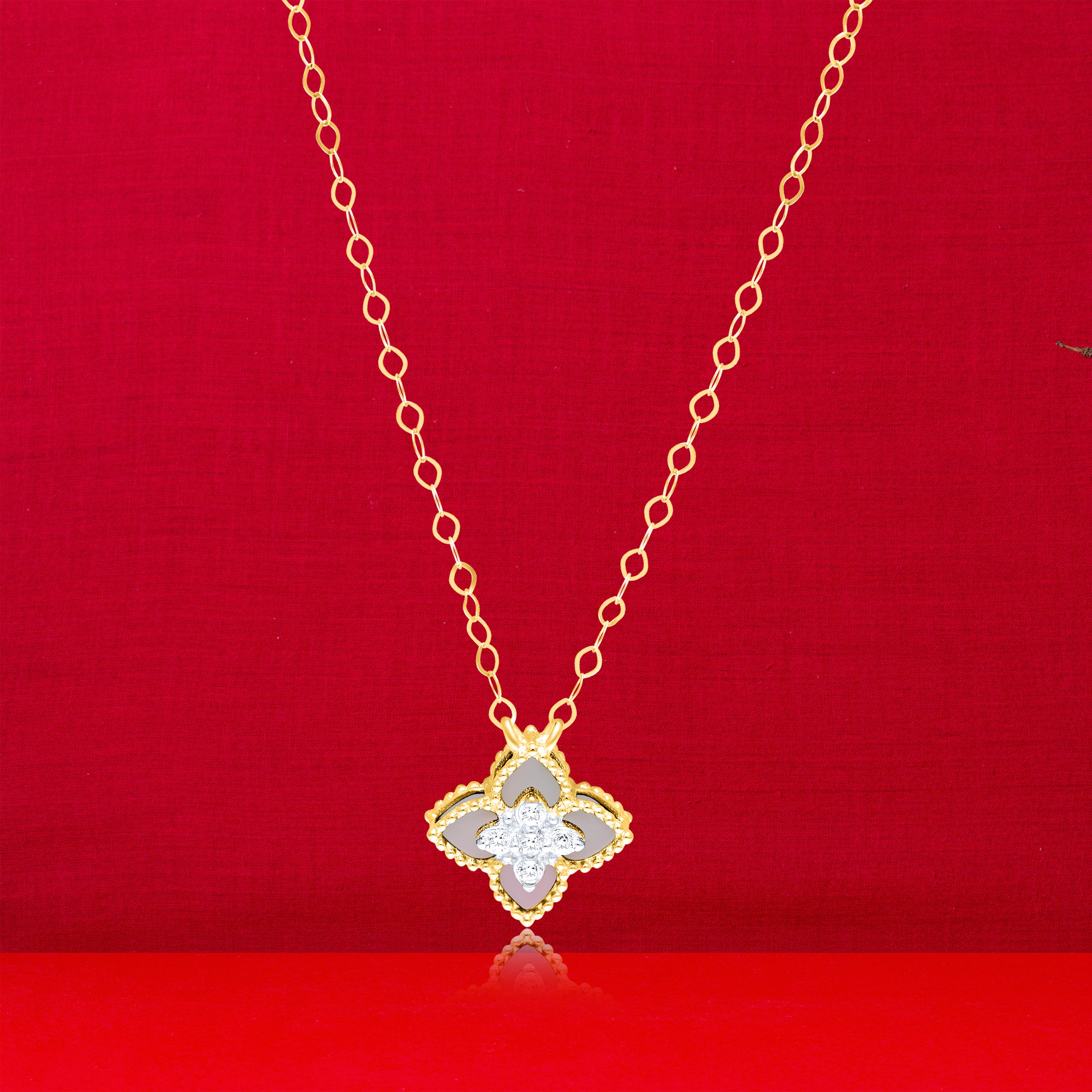 18K Pure Gold White Flower Necklace