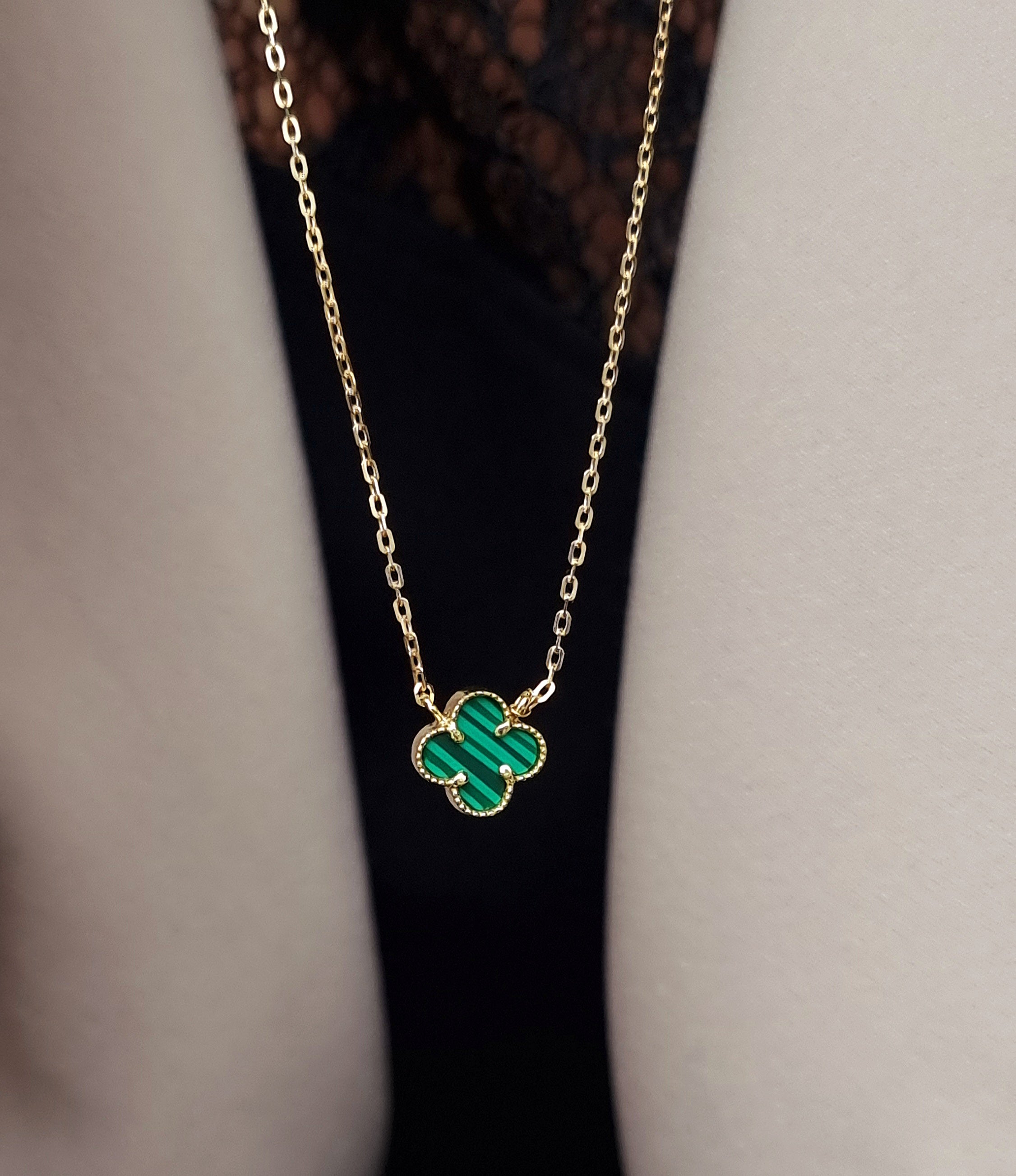 18K Pure Gold V.C Green Flower Necklace