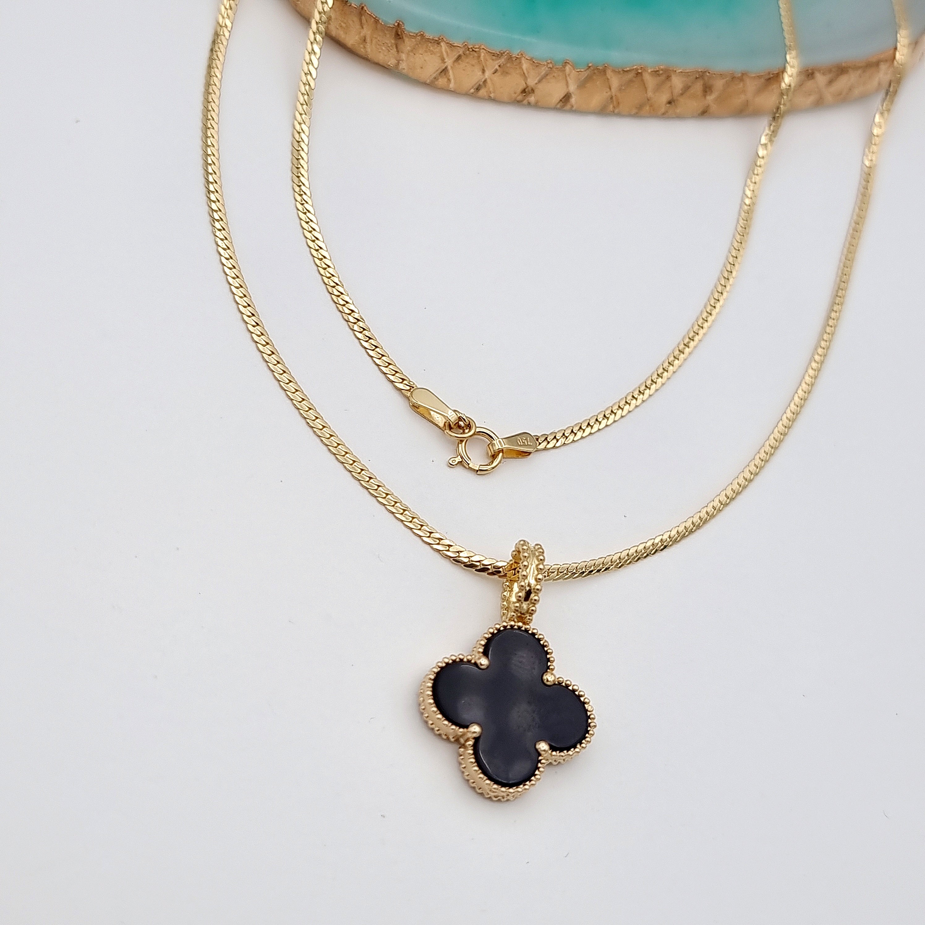 18K Pure Gold V.C Black Flower Necklace