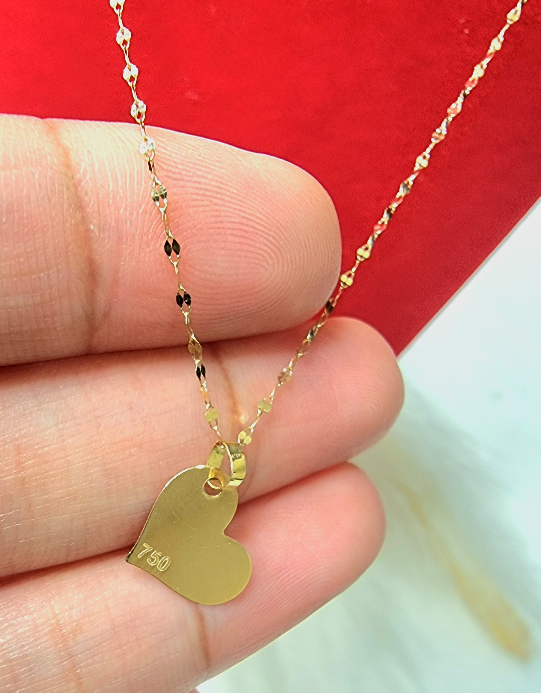 18K Pure Gold Heart Design Necklace