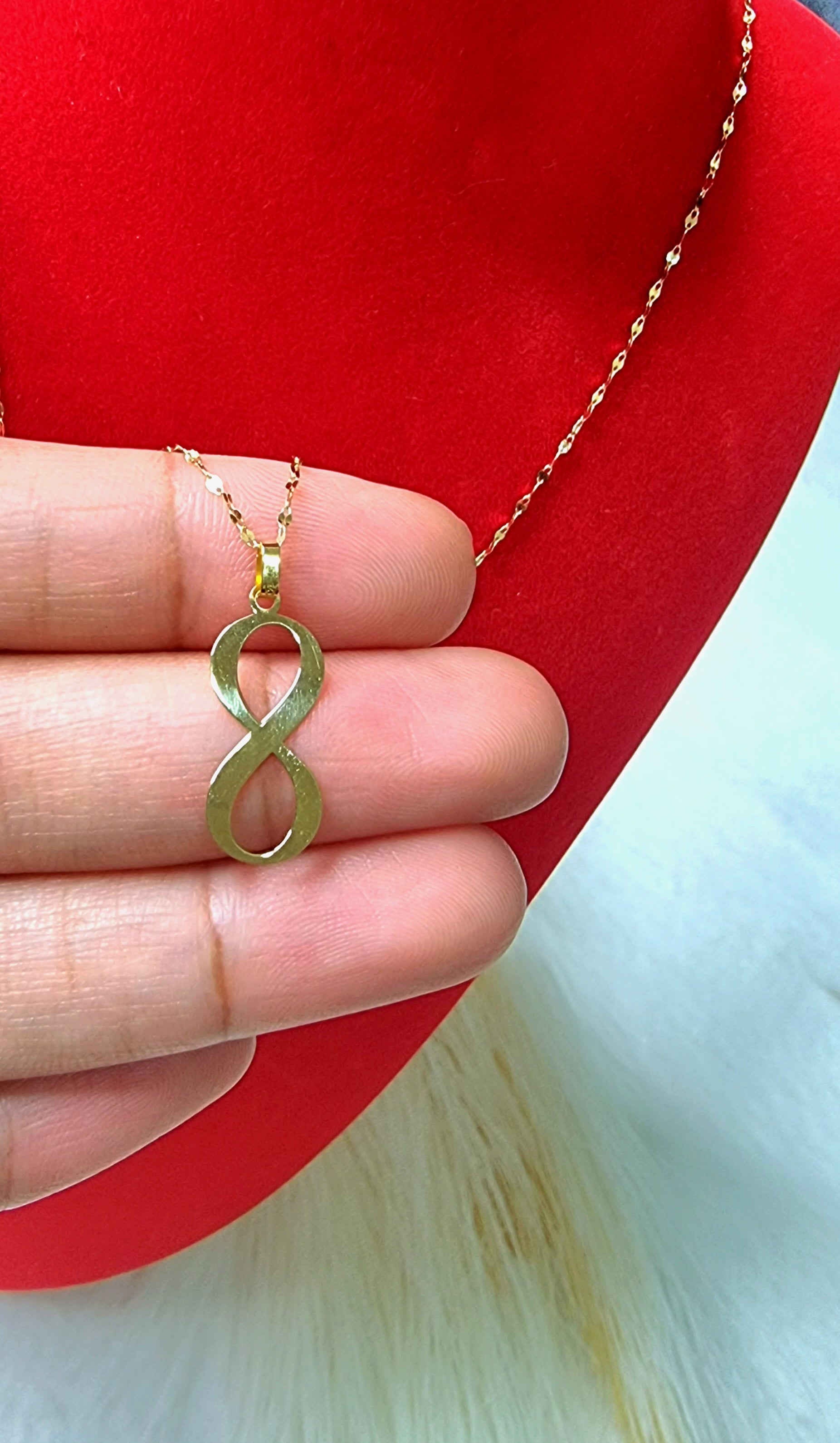 18K Pure Gold Infinity Design Necklace