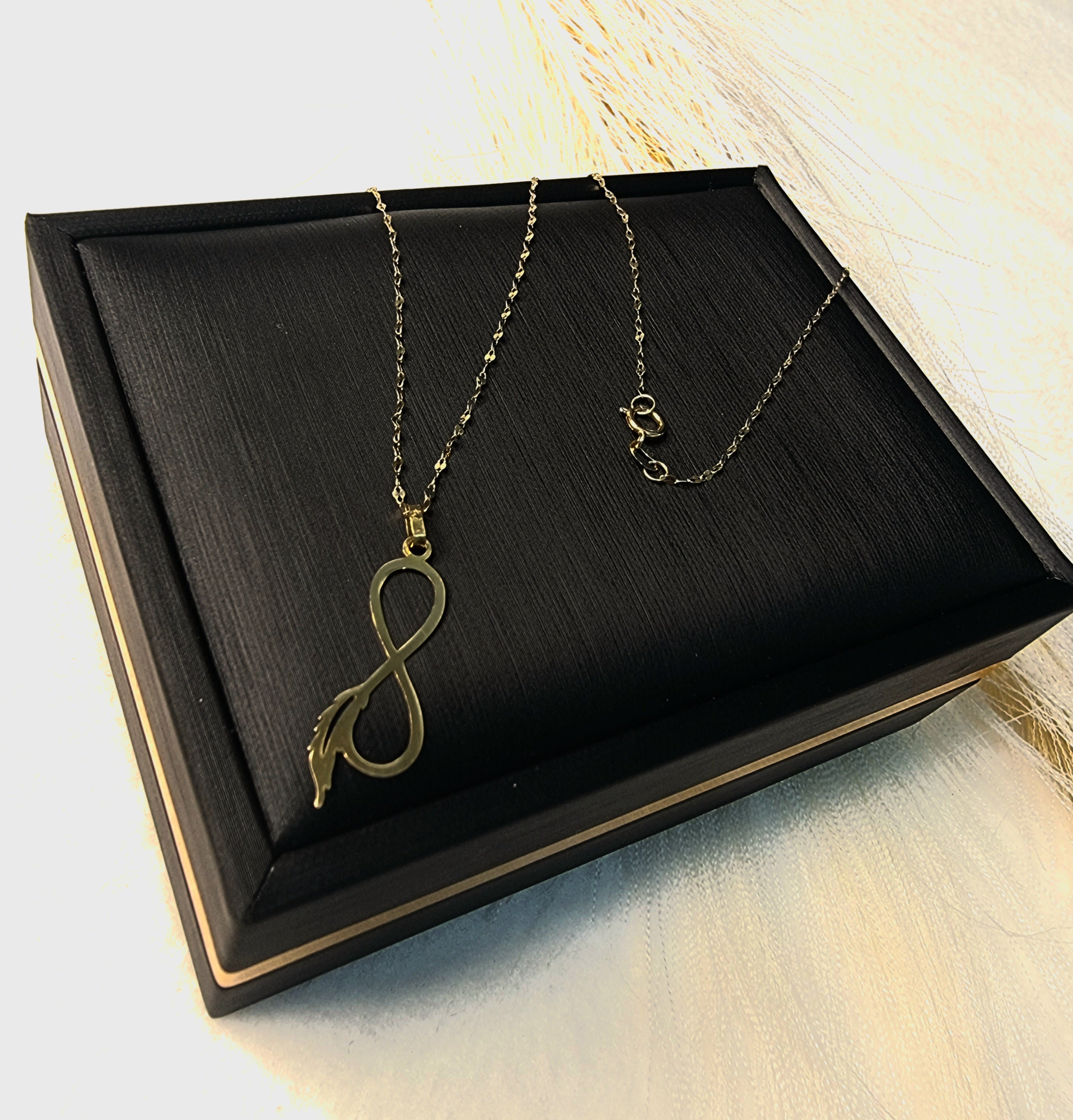 18K Pure Gold Infinity Necklace