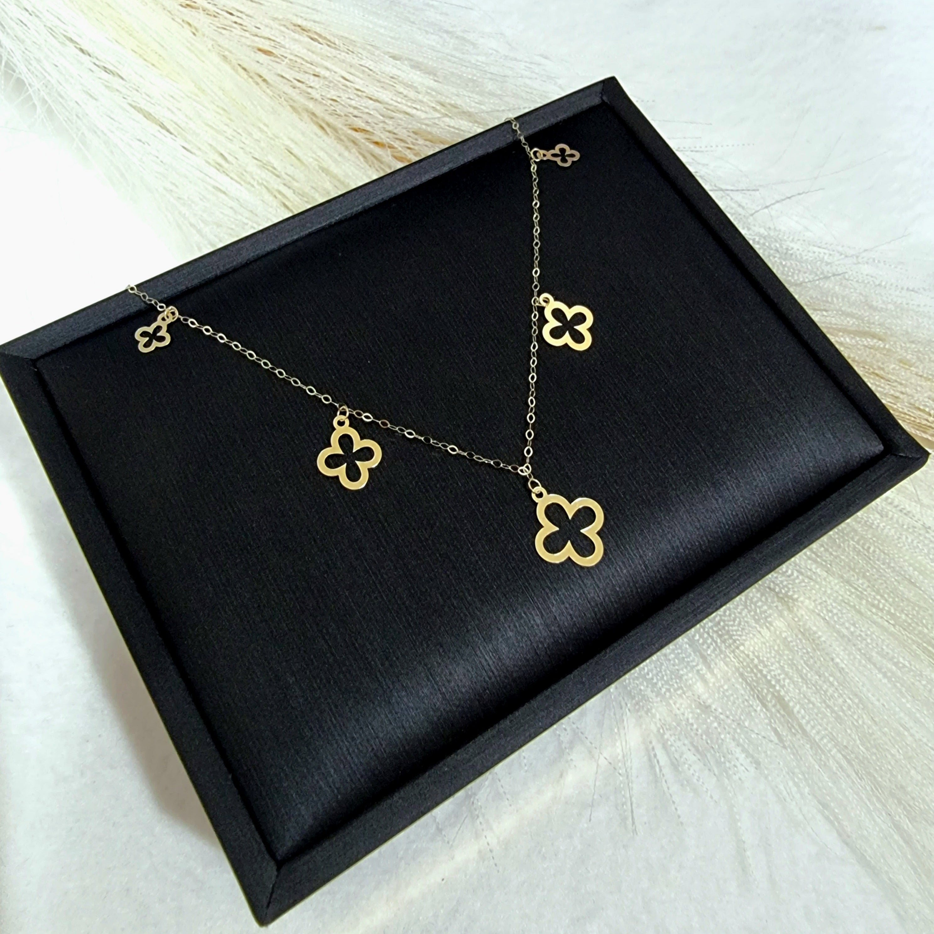 18K Pure Gold Fine Charm Flower Necklace