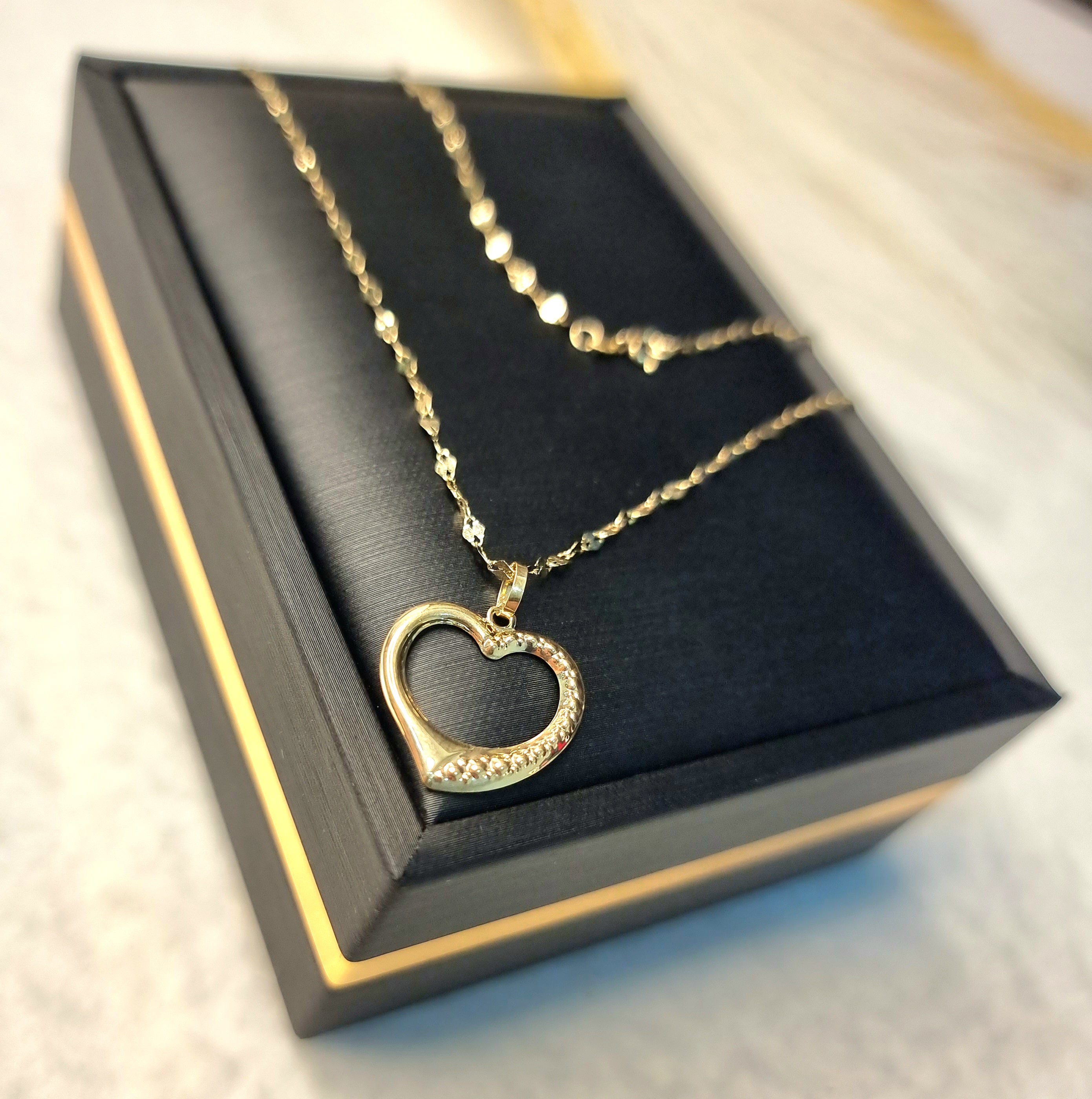 18K Pure Gold Heart Necklace