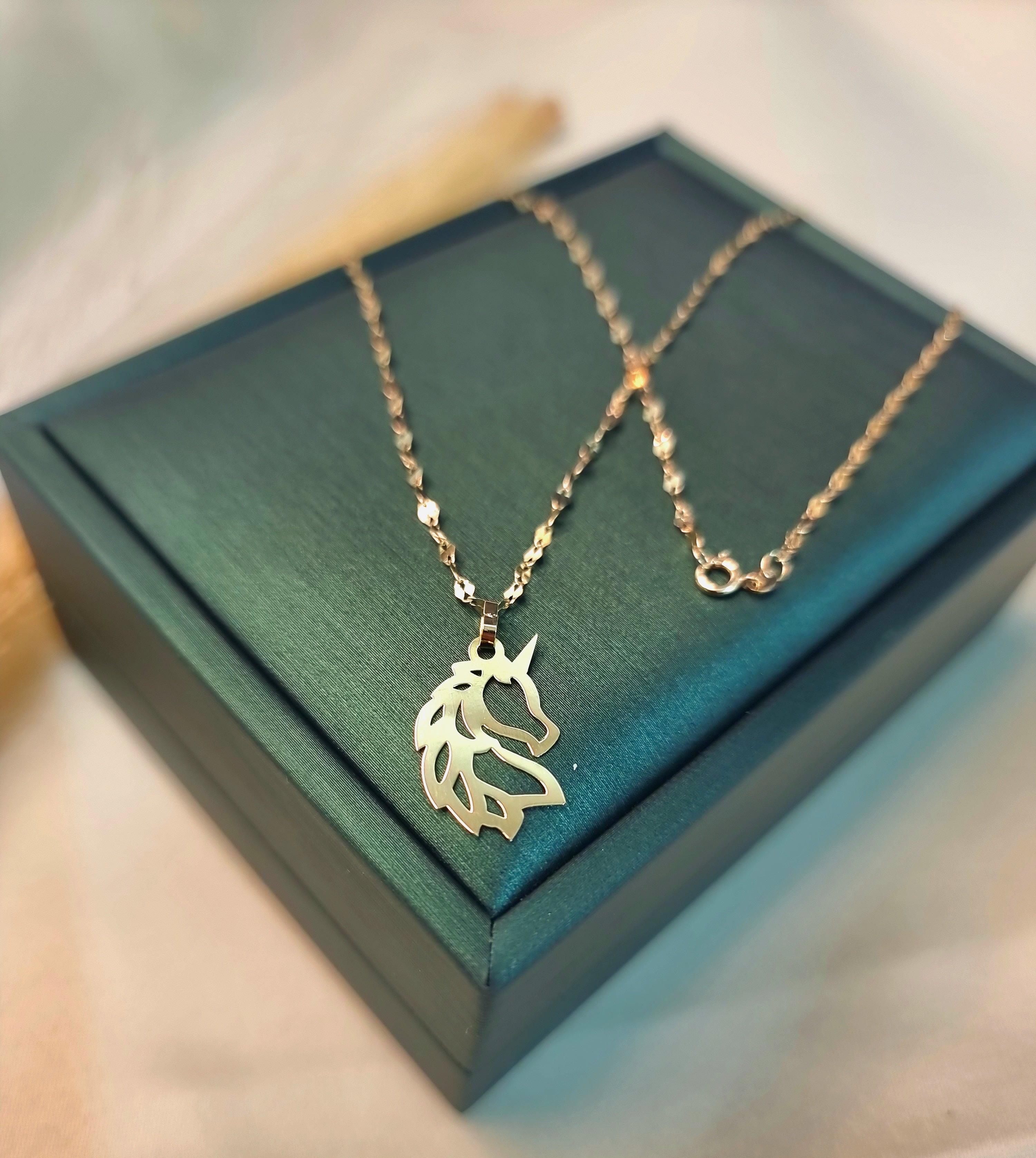 18K Pure Gold Horse Design Pendant Necklace