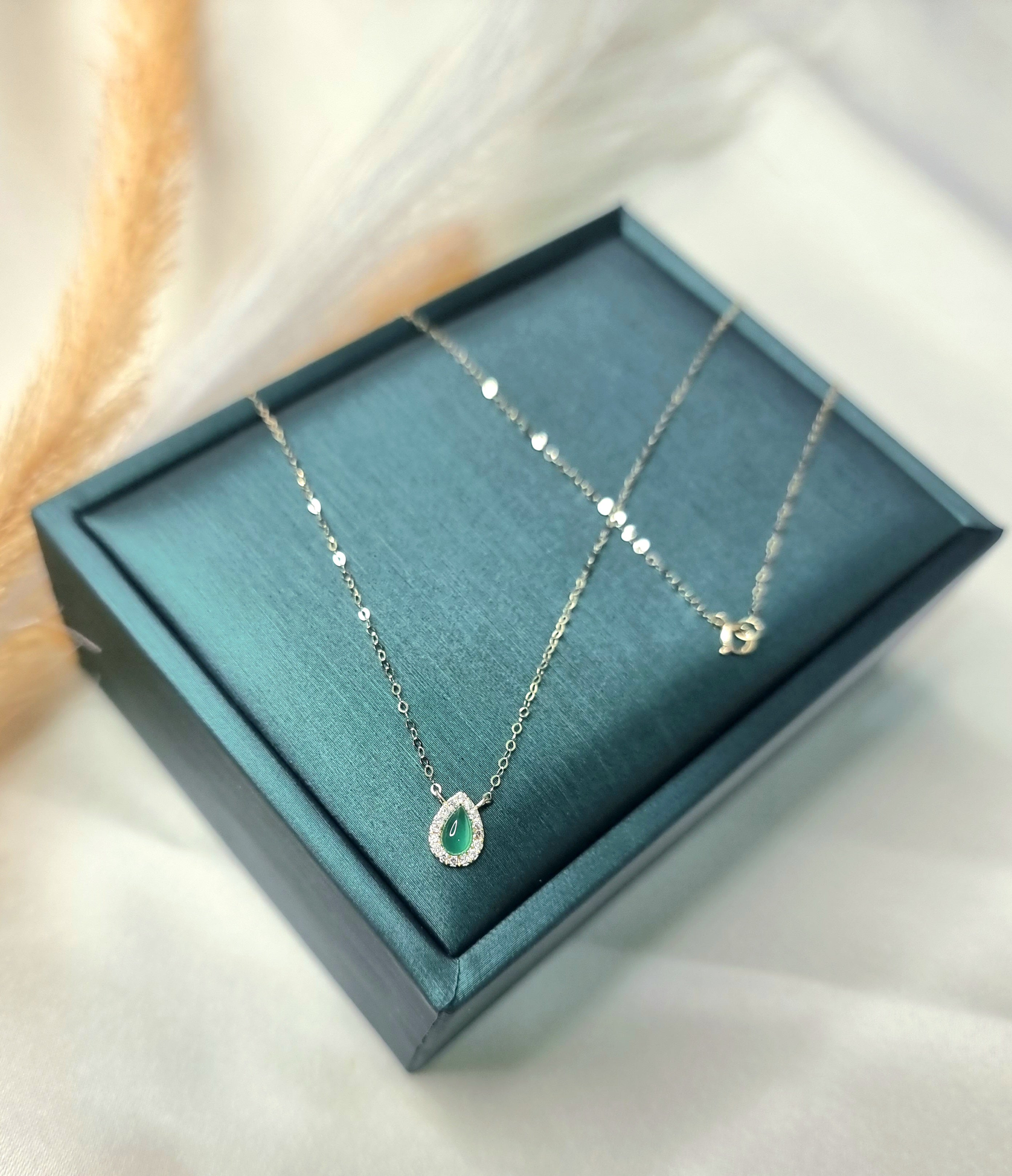 18K Pure Gold Green Stone Necklace