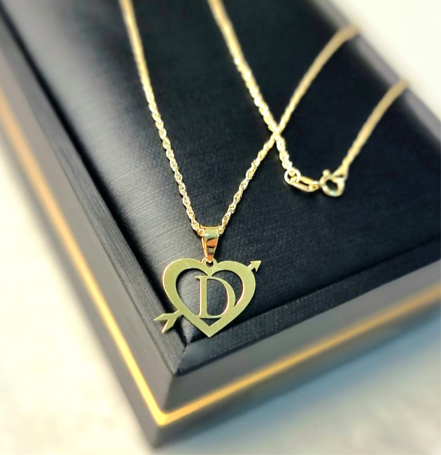 18K Pure Gold Heart Letter D Design Necklace