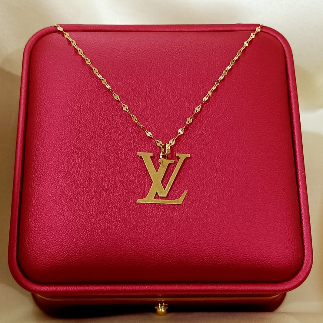 18K Pure Gold Elegant Design Necklace