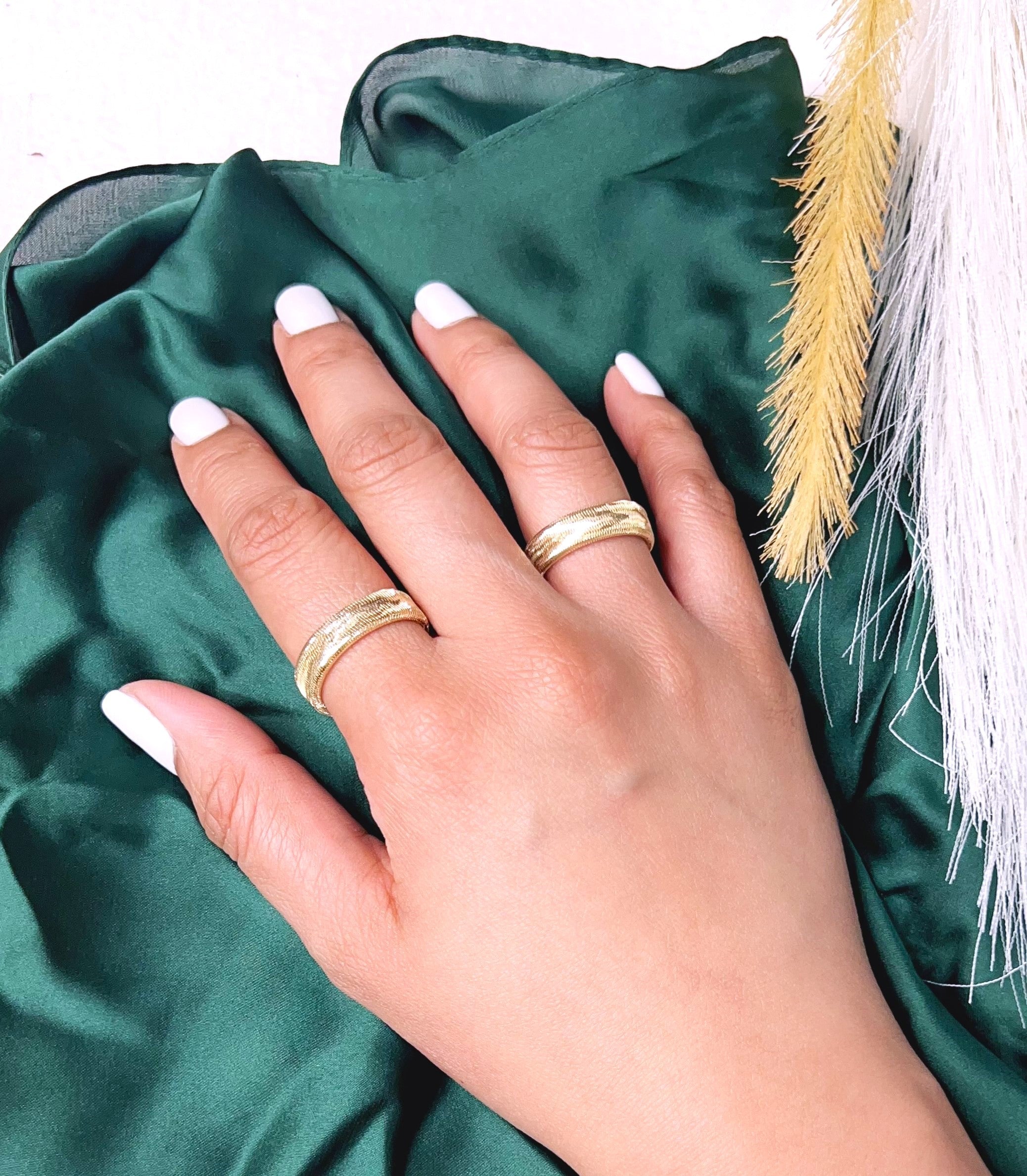 18K Pure Gold Elastic Ring