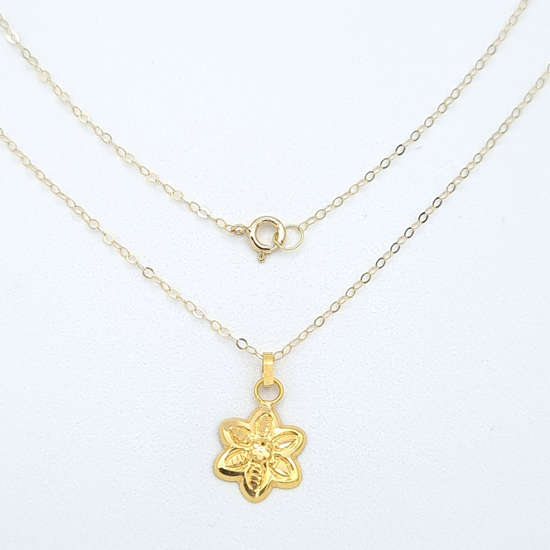 18K Pure Gold Fine Flower Necklace