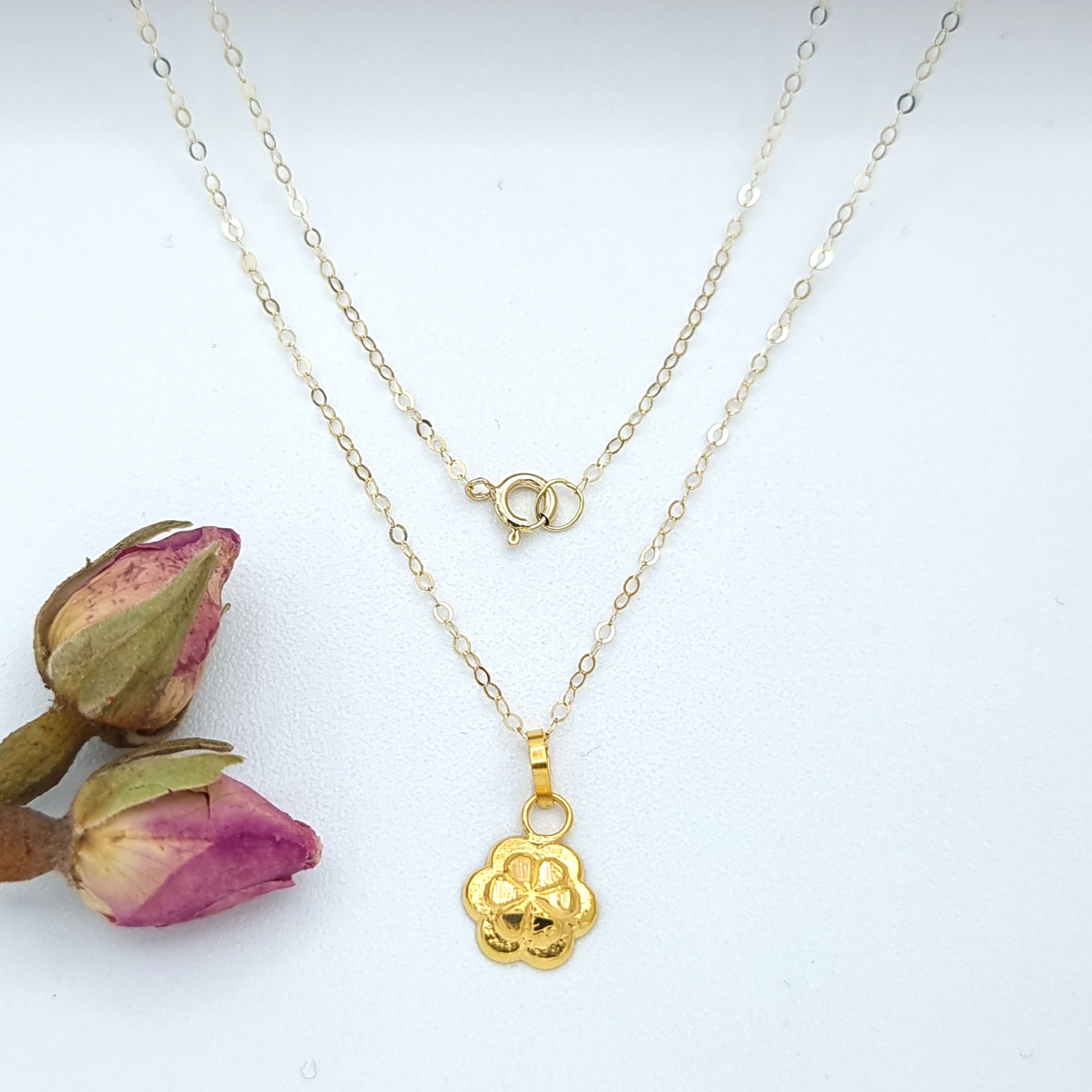 18K Pure Gold Fine Flower Necklace