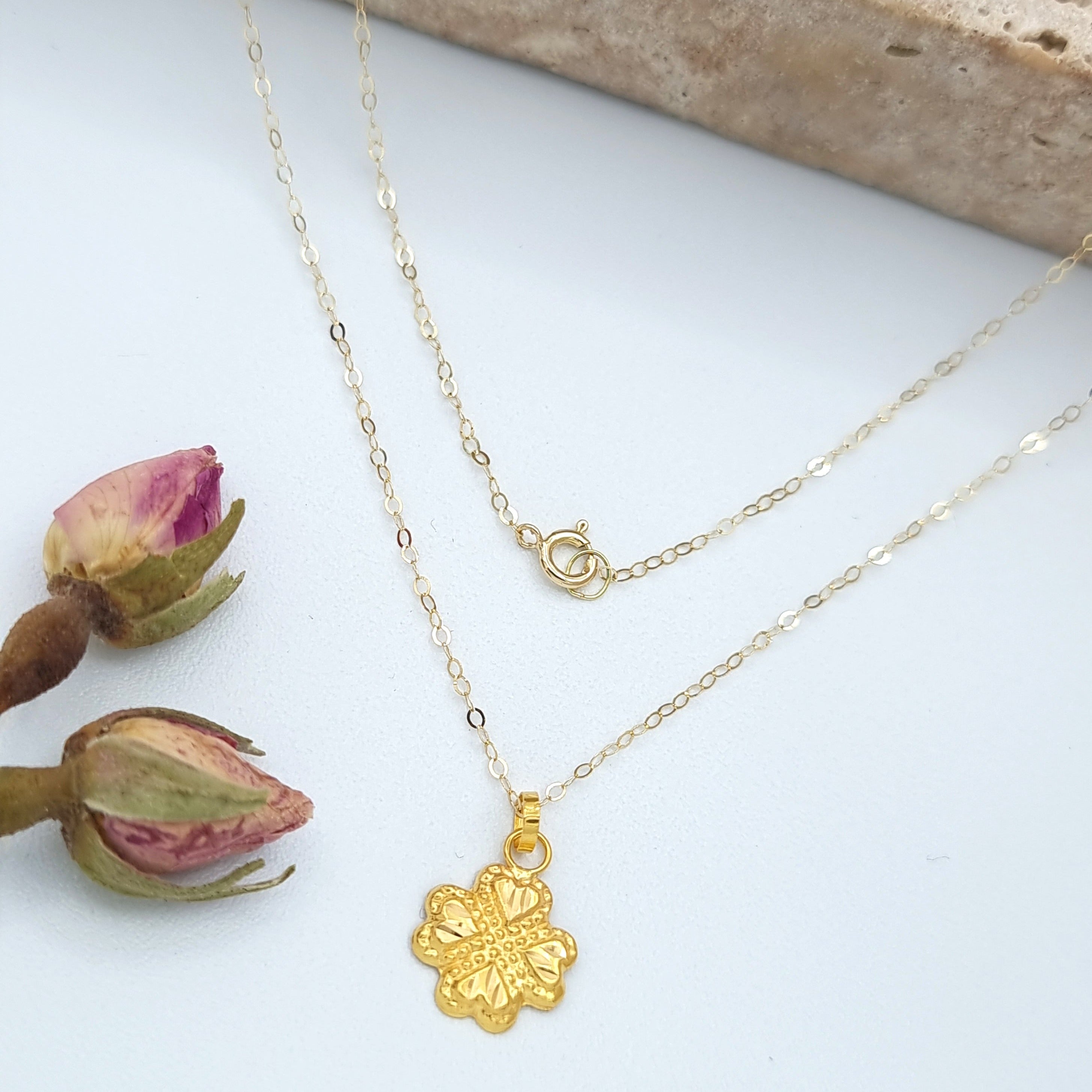 18K Pure Gold Fine Flower Heart Necklace