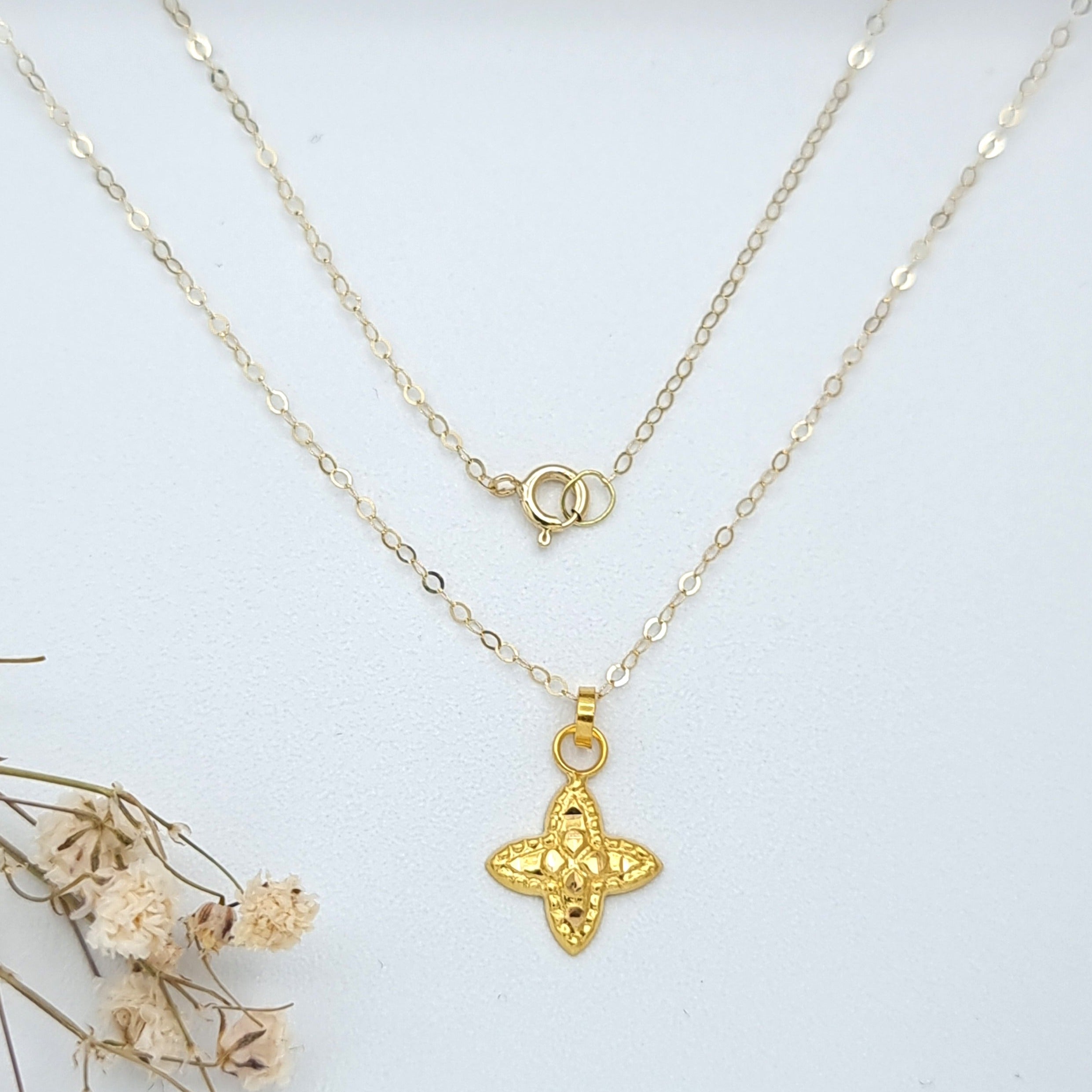 18K Pure Gold Fine Star Necklace