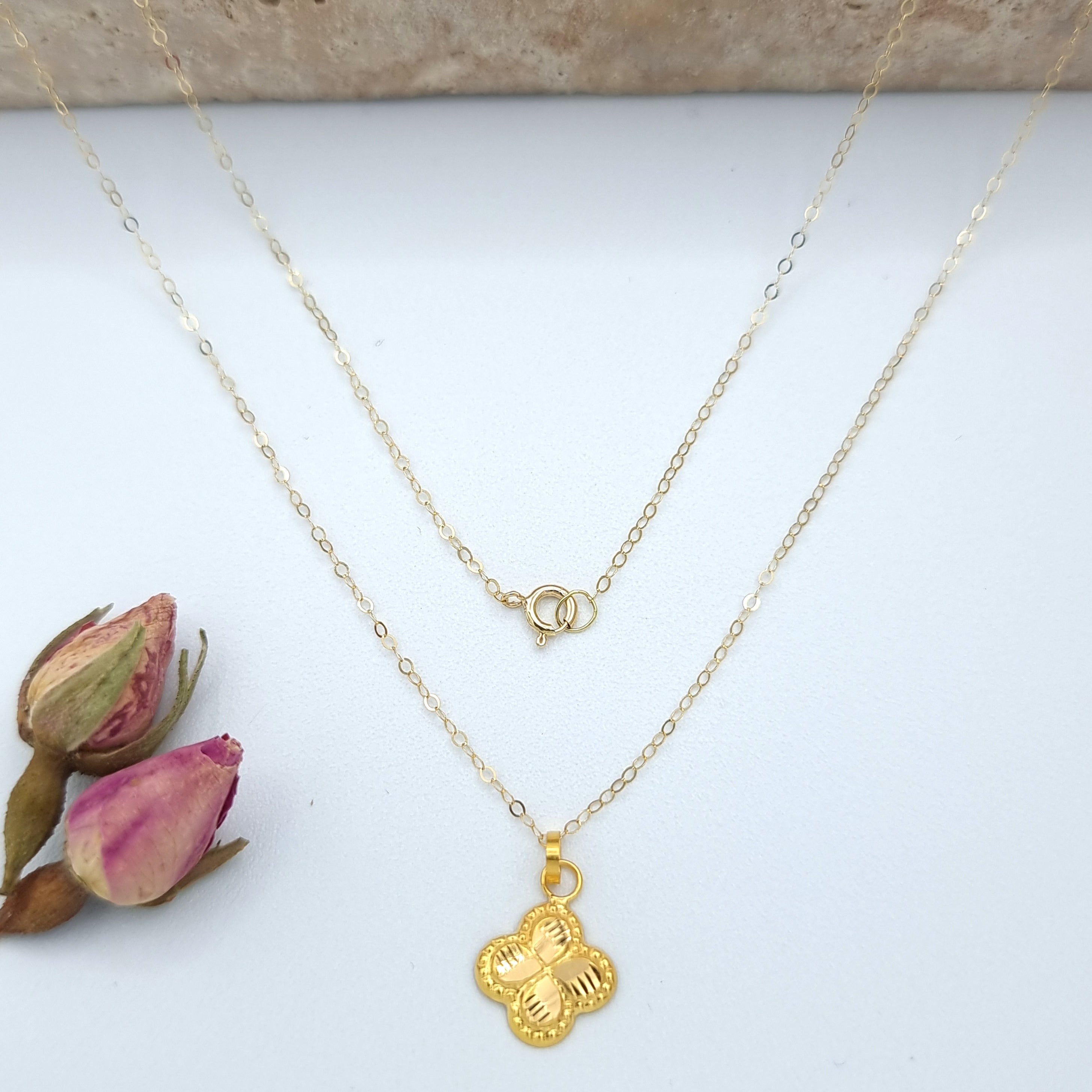 18K Pure Gold Fine Flower Necklace