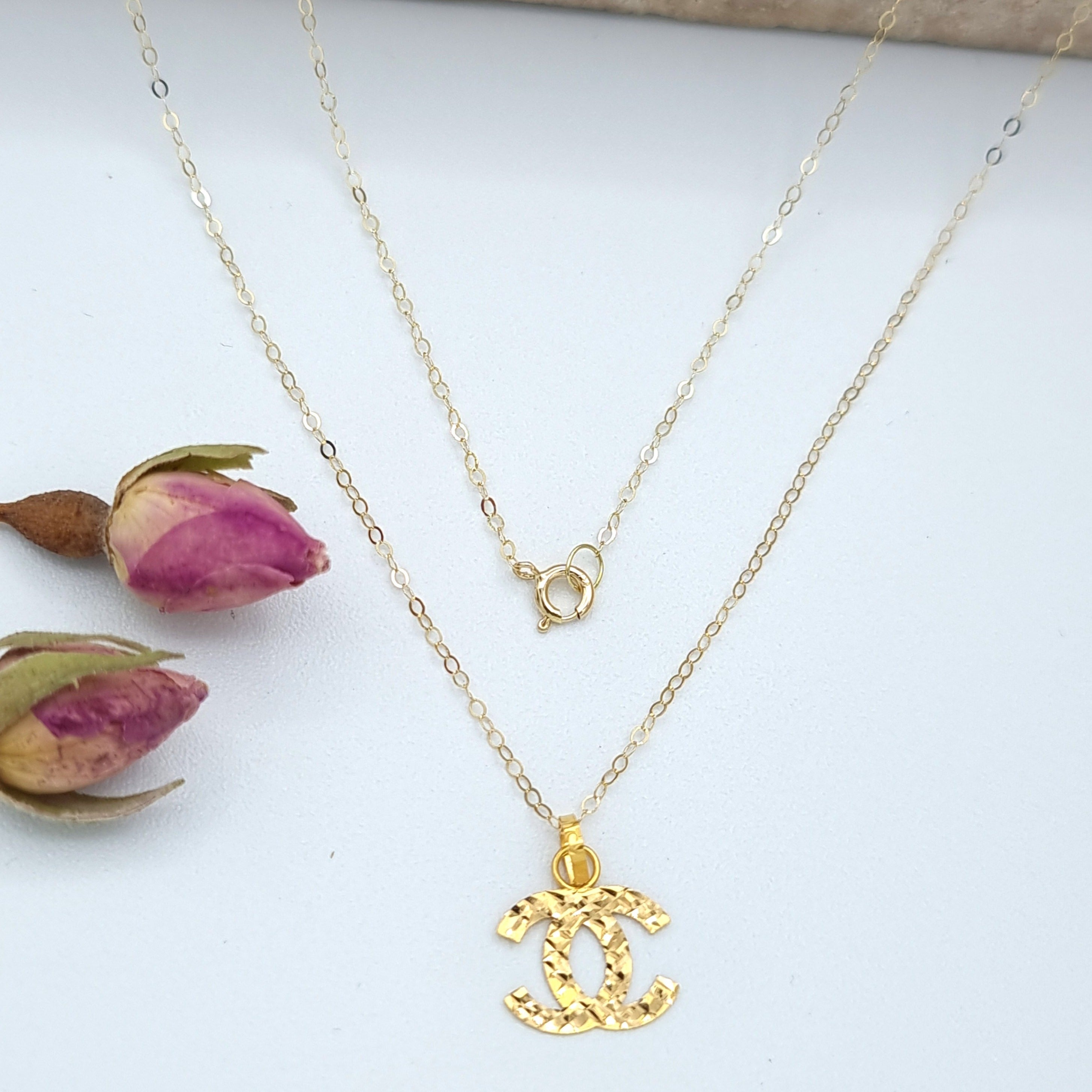 18K Pure Gold Fine Elegant Necklace