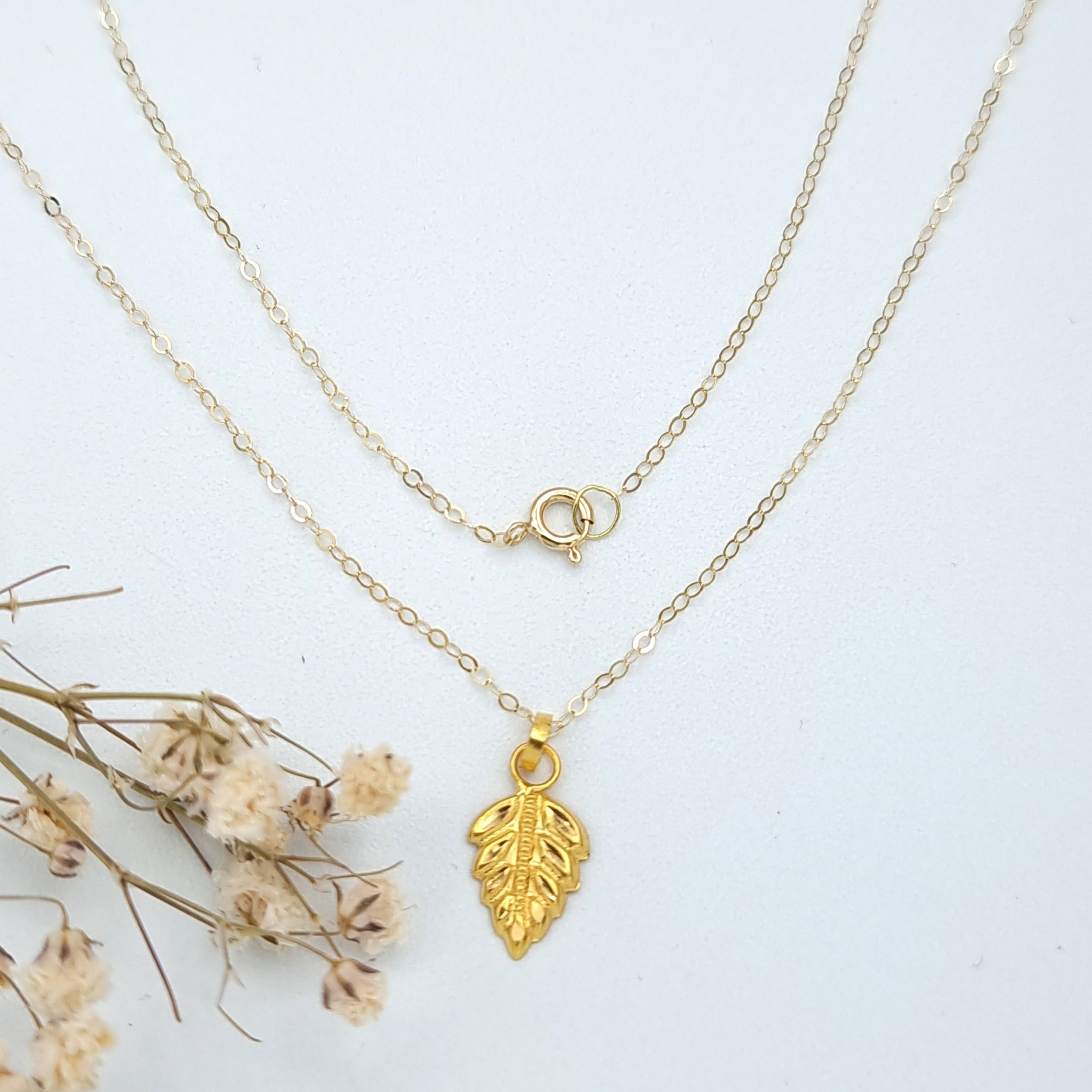 18K Pure Gold Fine Leaf Necklace