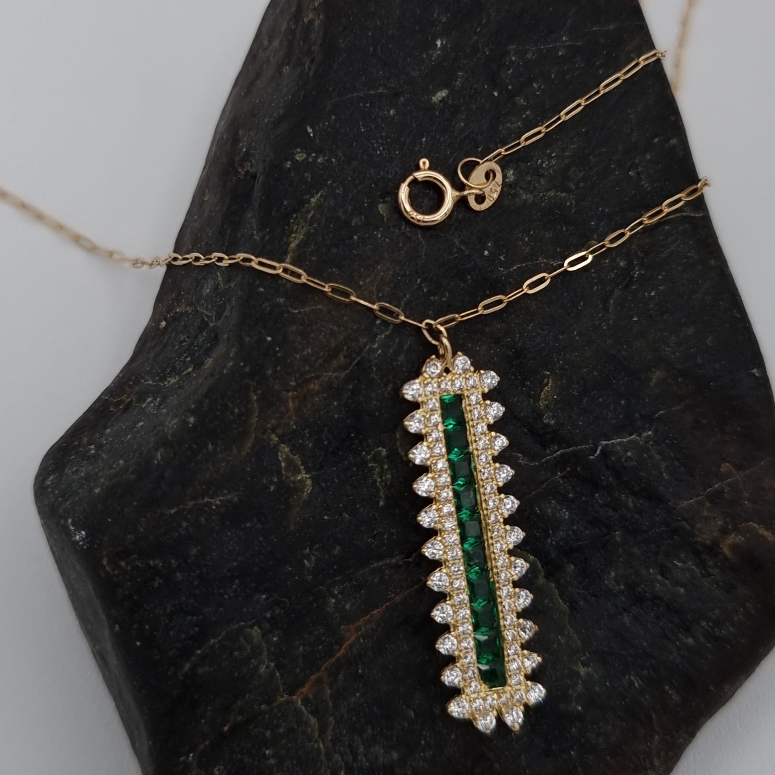 18K Pure Gold Green Stone Necklace