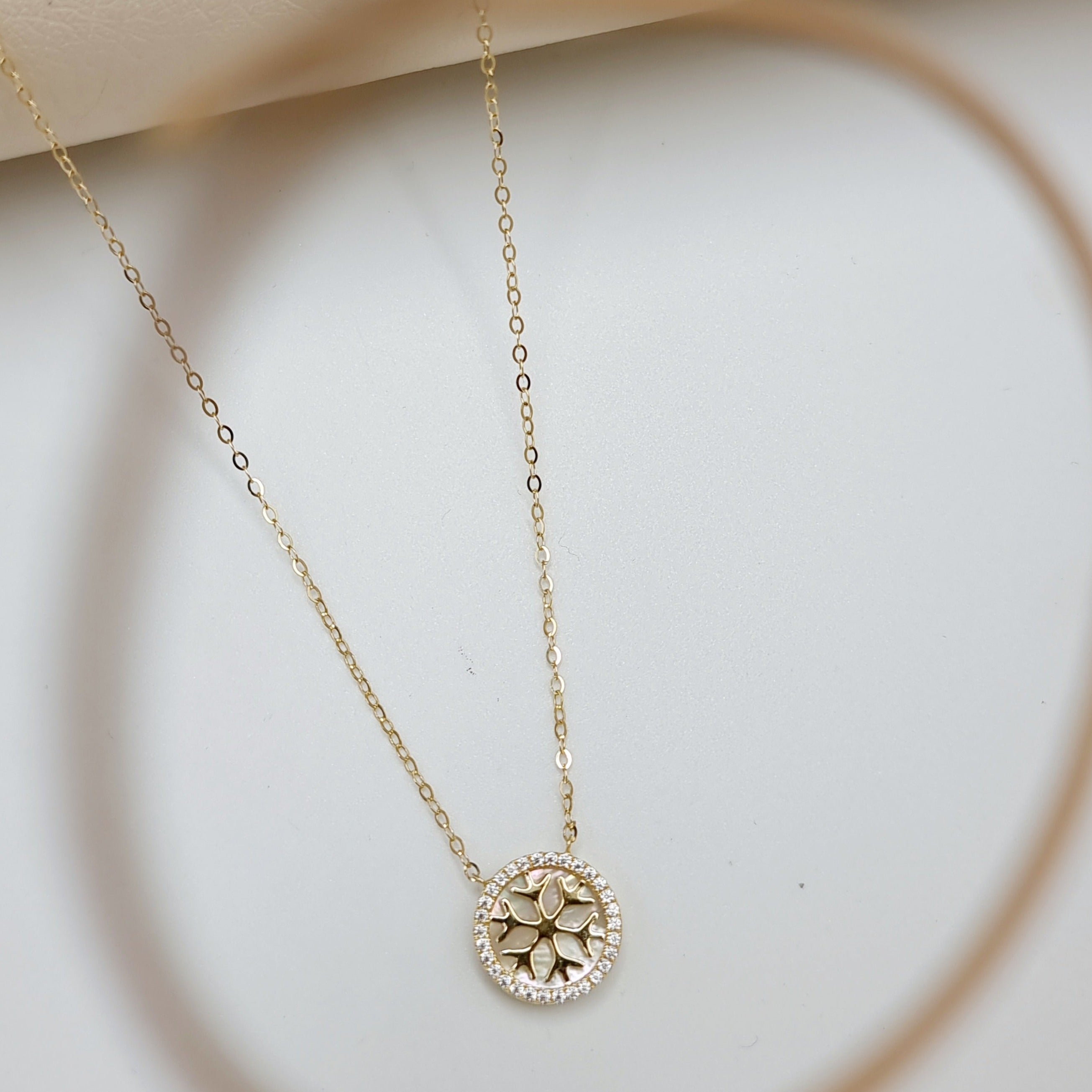 18K Pure Gold Snow Flakes Necklace