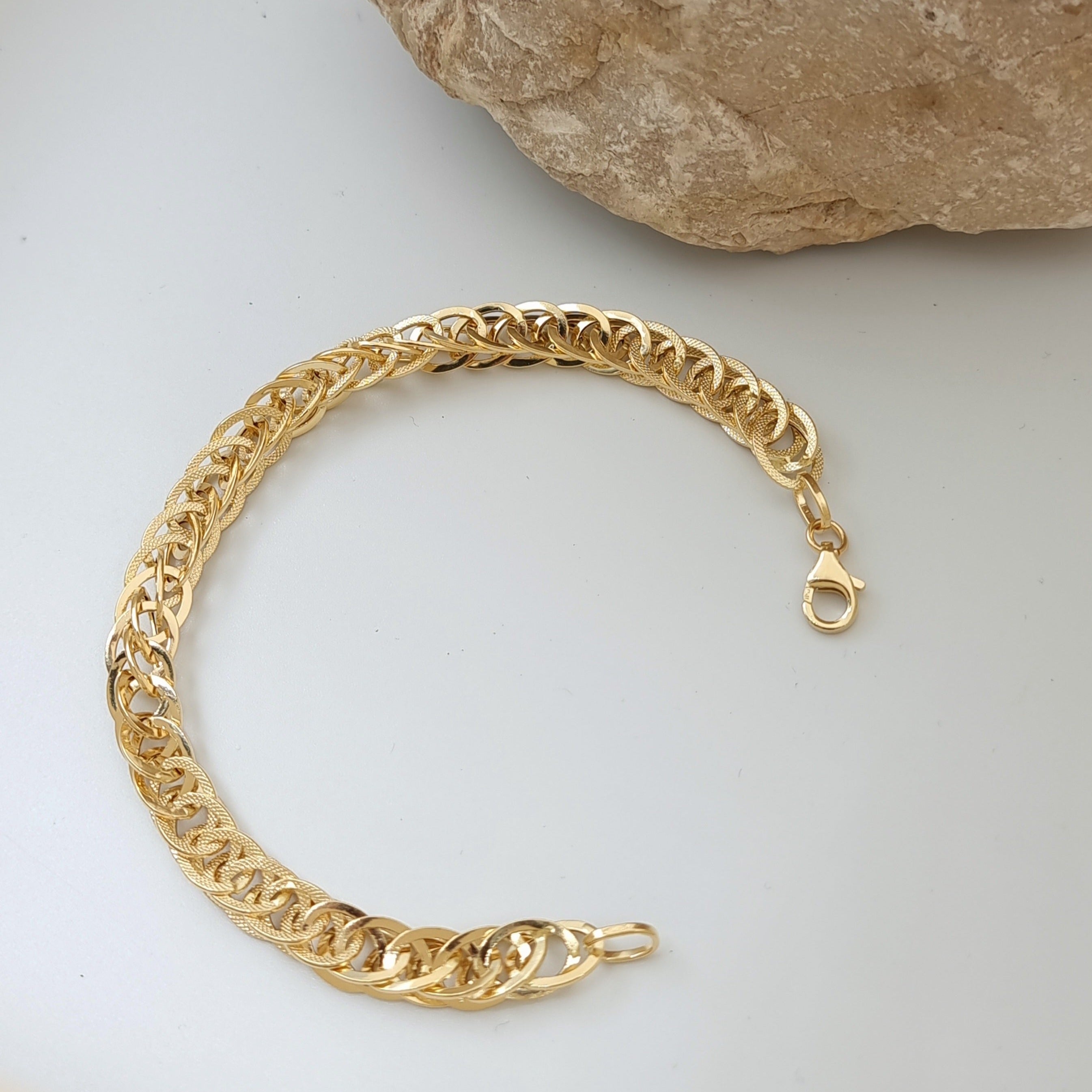 18K Pure Gold Elegant Bracelet