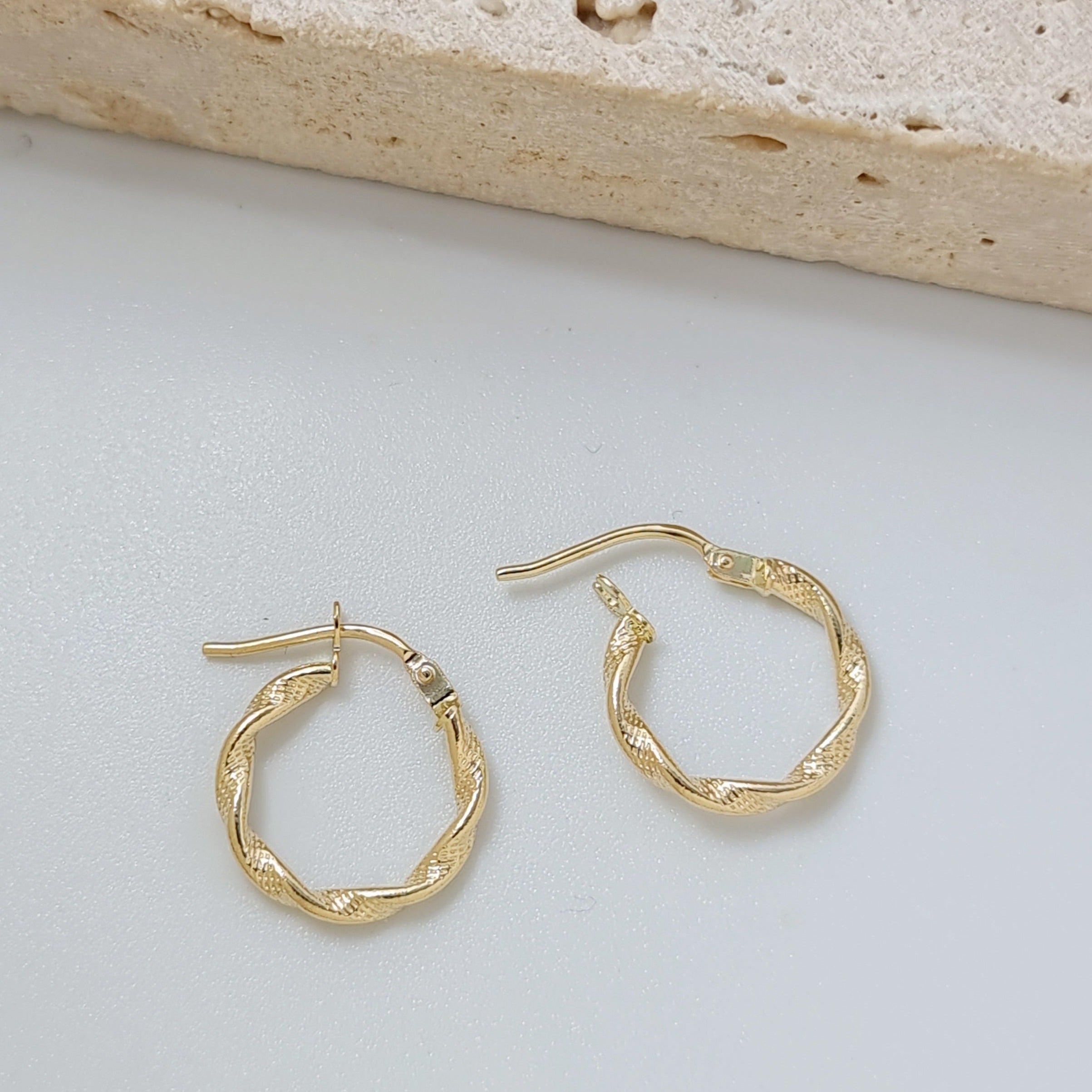 18K Pure Gold Twisted Round Earring Set