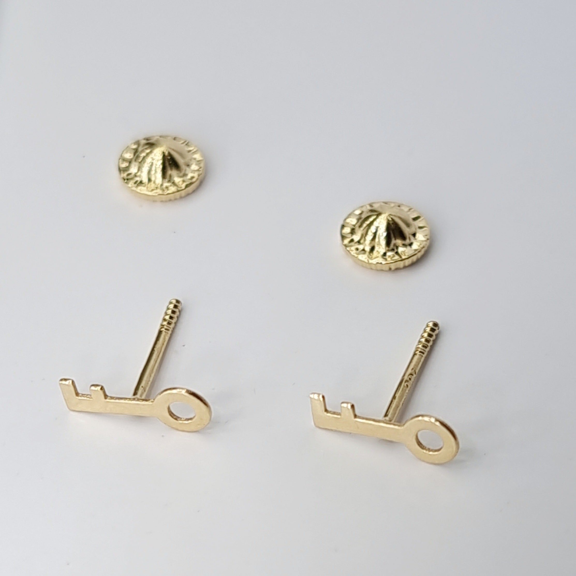 18K Pure Gold Key Screw Earring Set