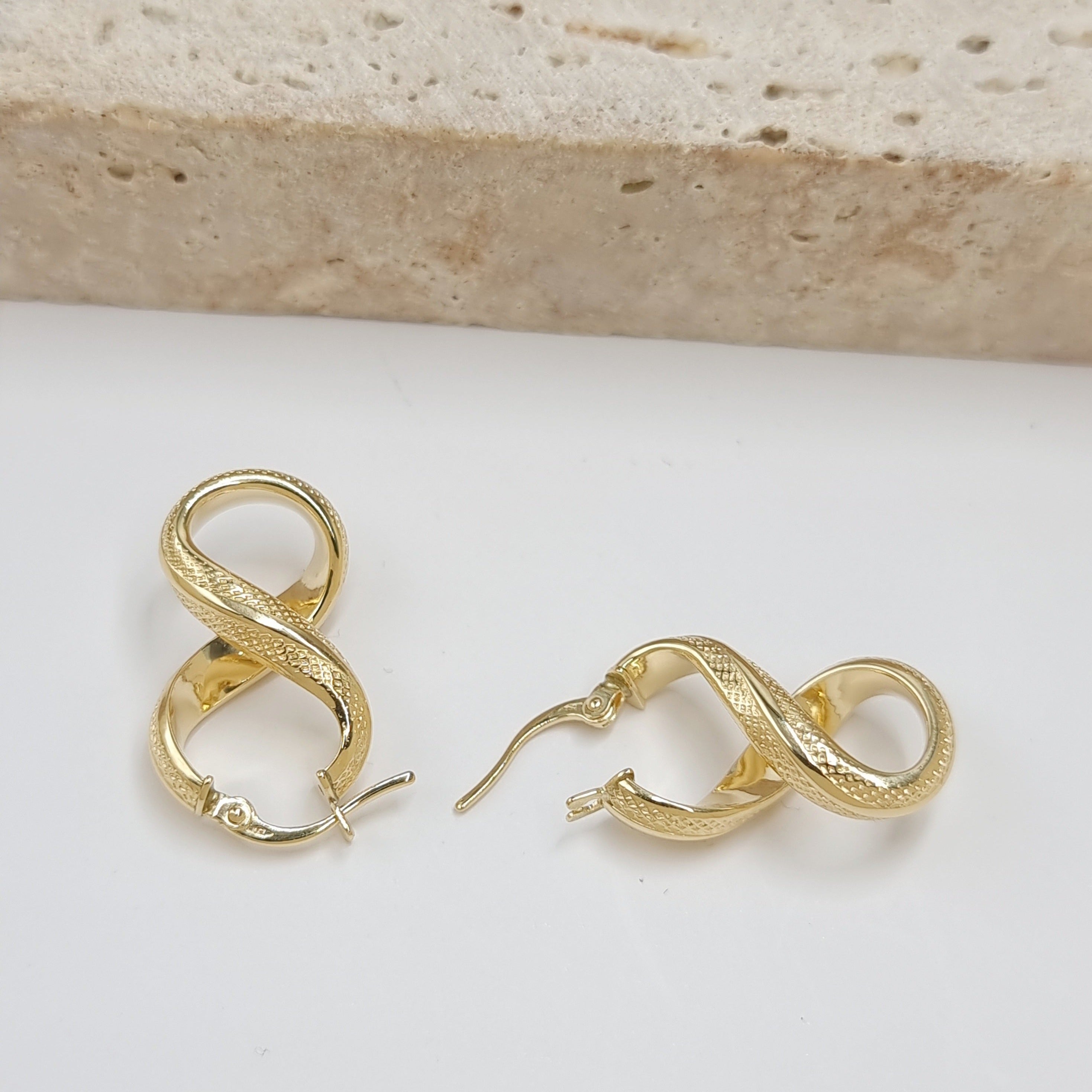 18K Pure Gold Twisted Infinity Earring Set