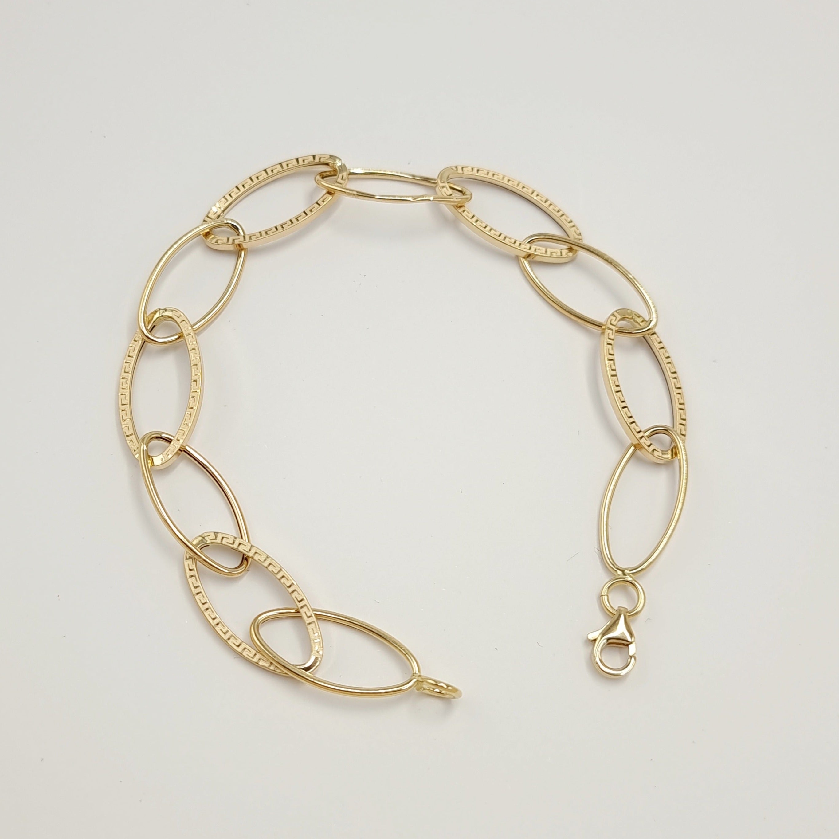 18K Pure Gold Elegant Bracelet