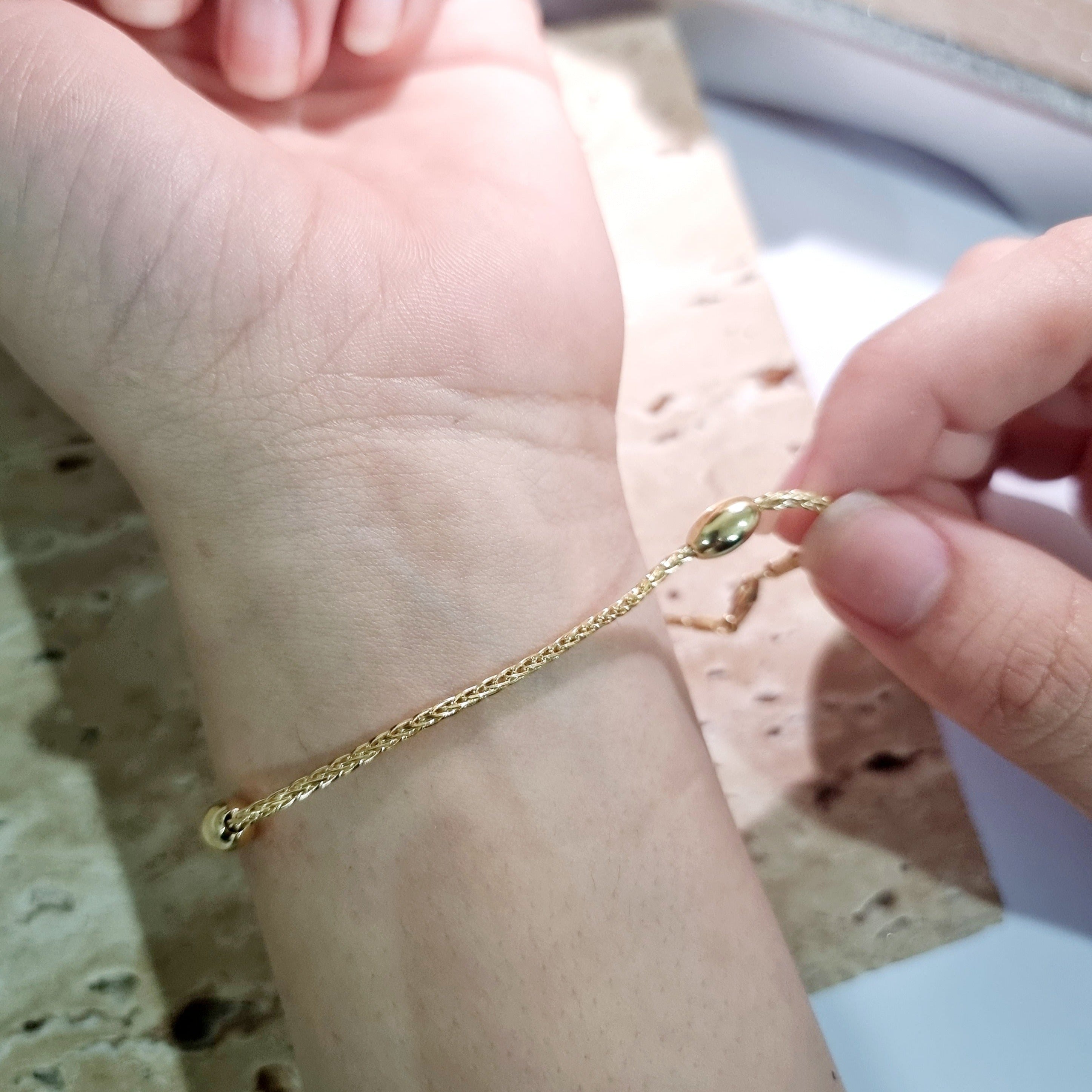 18K Pure Gold Oval Seed Bracelet