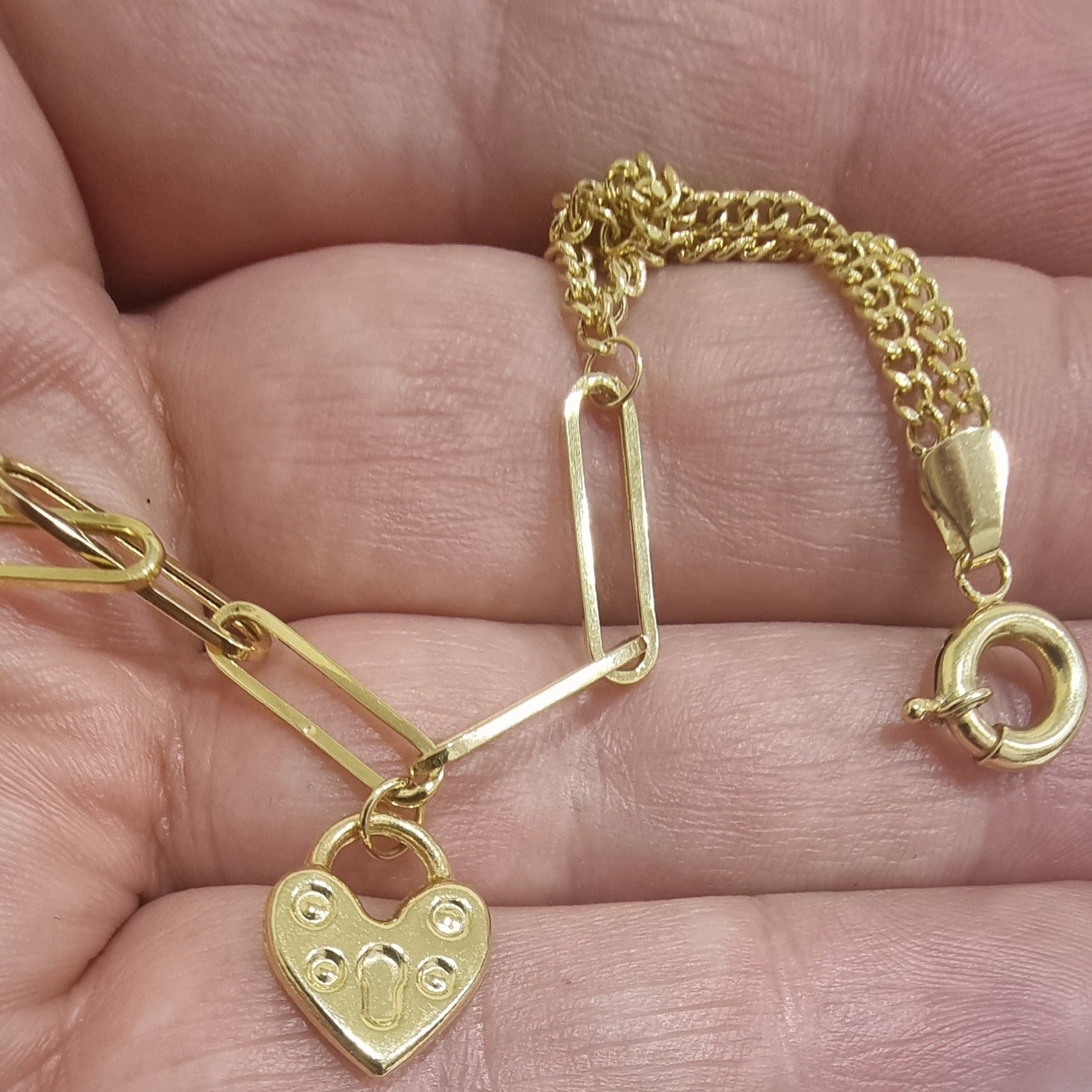 18K Pure Gold Elegant Link Heart Lock Bracelet