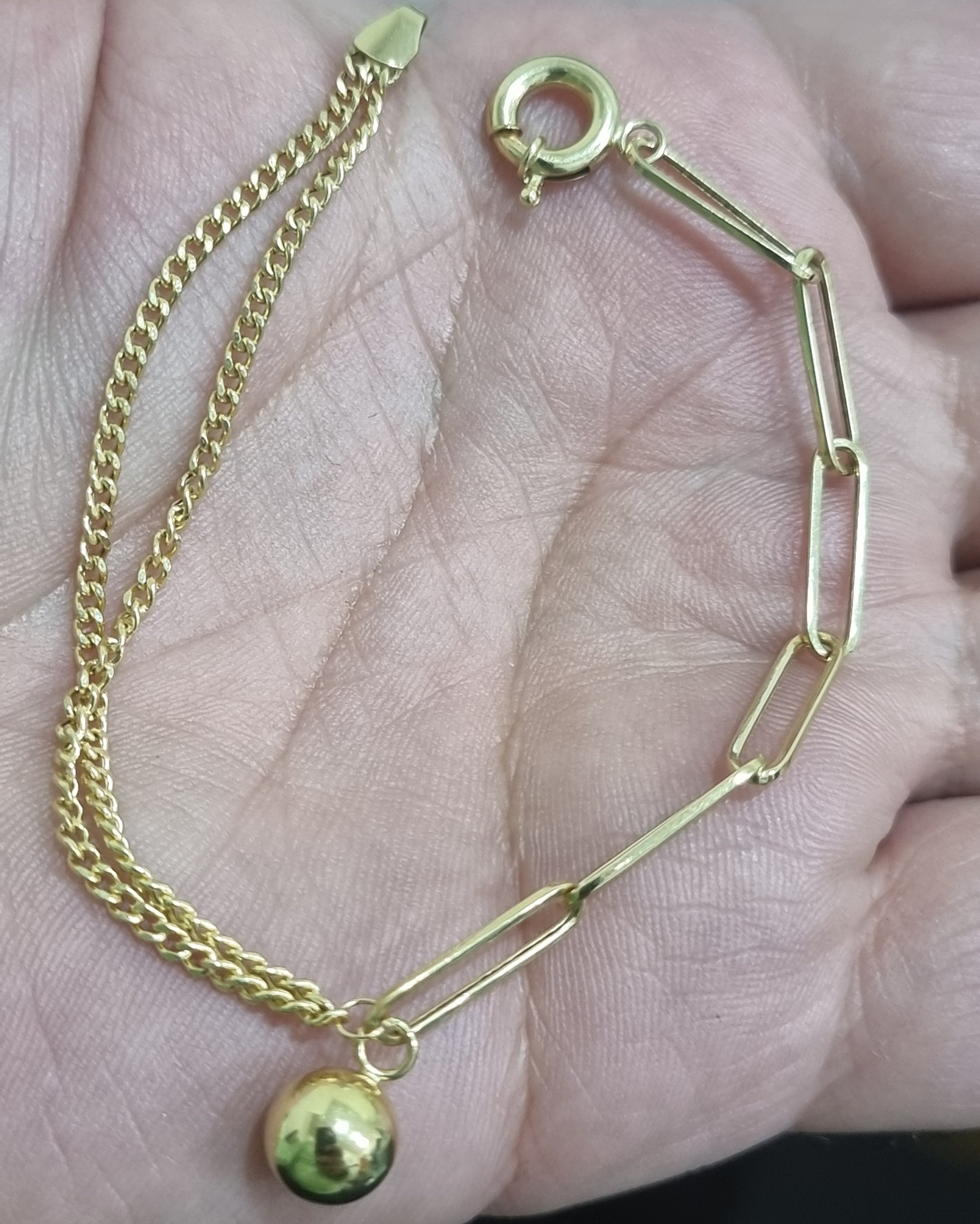 18K Pure Gold Elegant Hanging Ball Bracelet