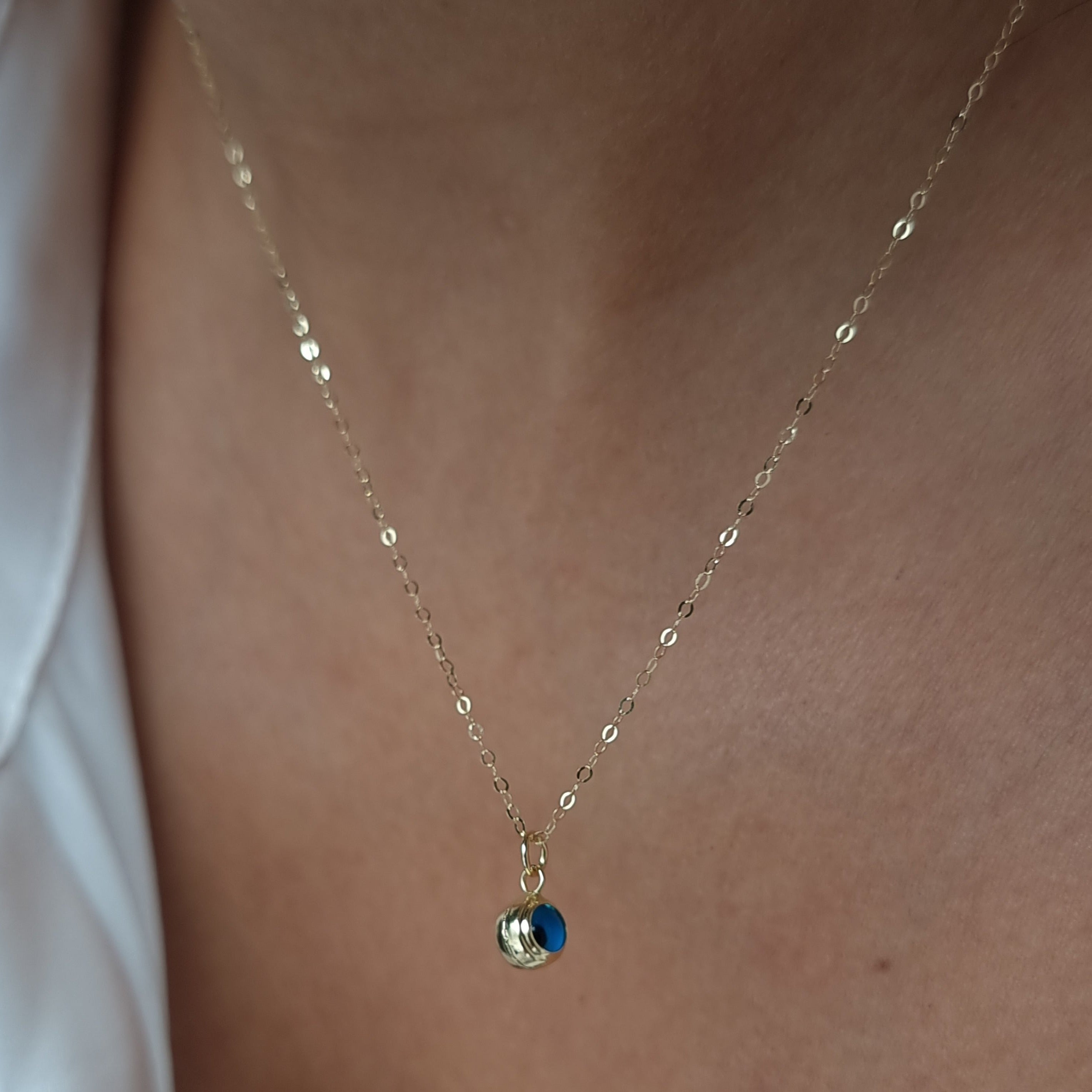 18K Pure Gold Blue Eye Necklace