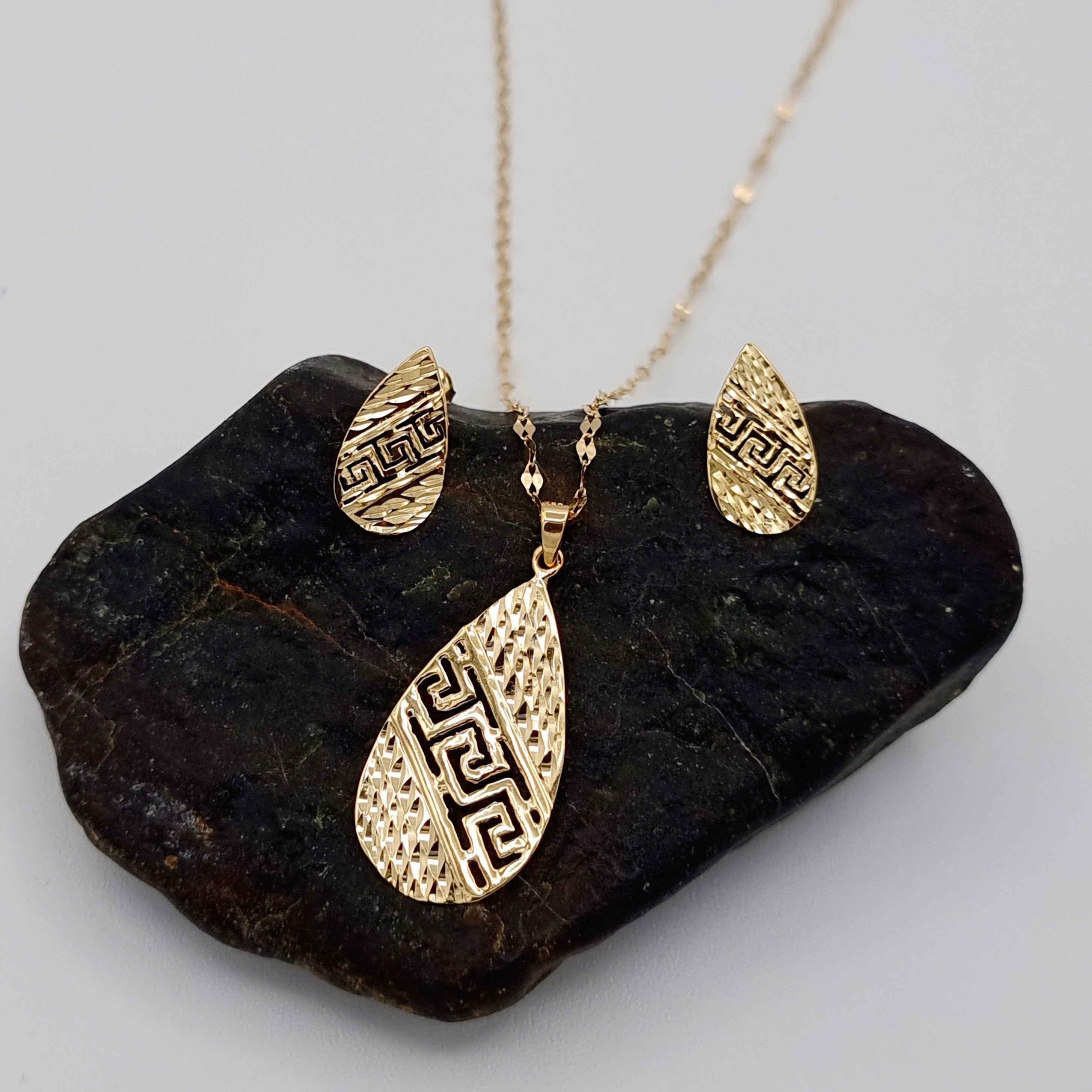 18K Pure Gold Drop Design Jewelry Set