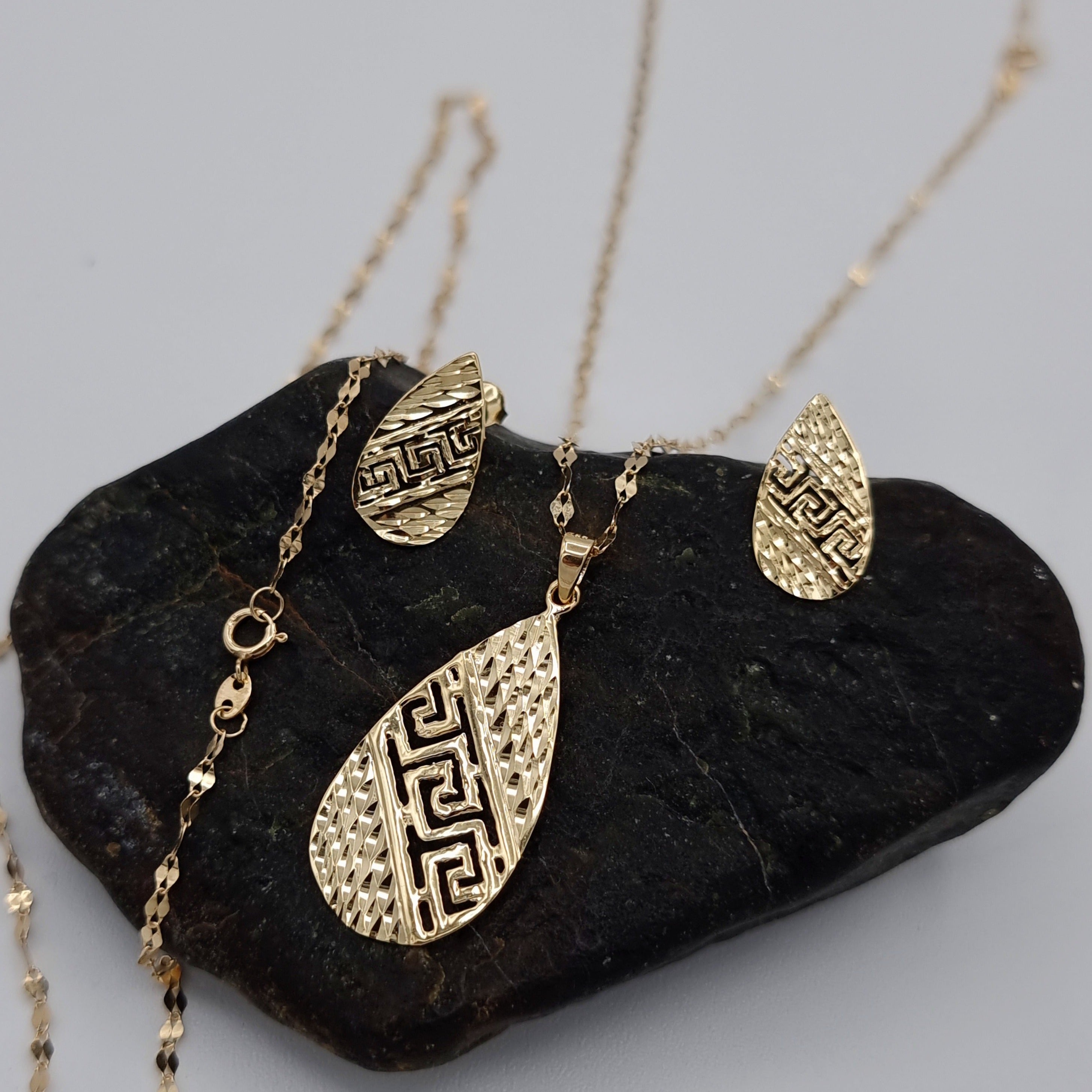 18K Pure Gold Drop Design Jewelry Set