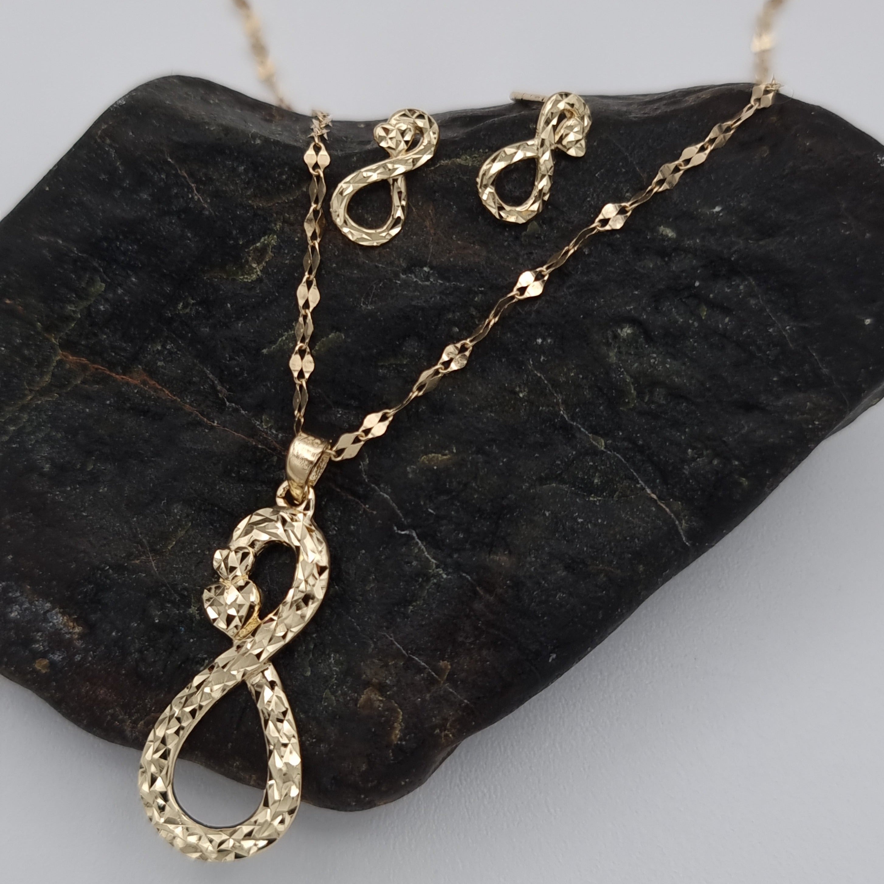 18K Pure Gold Infinity Jewelry Set – Tala Gold Collection