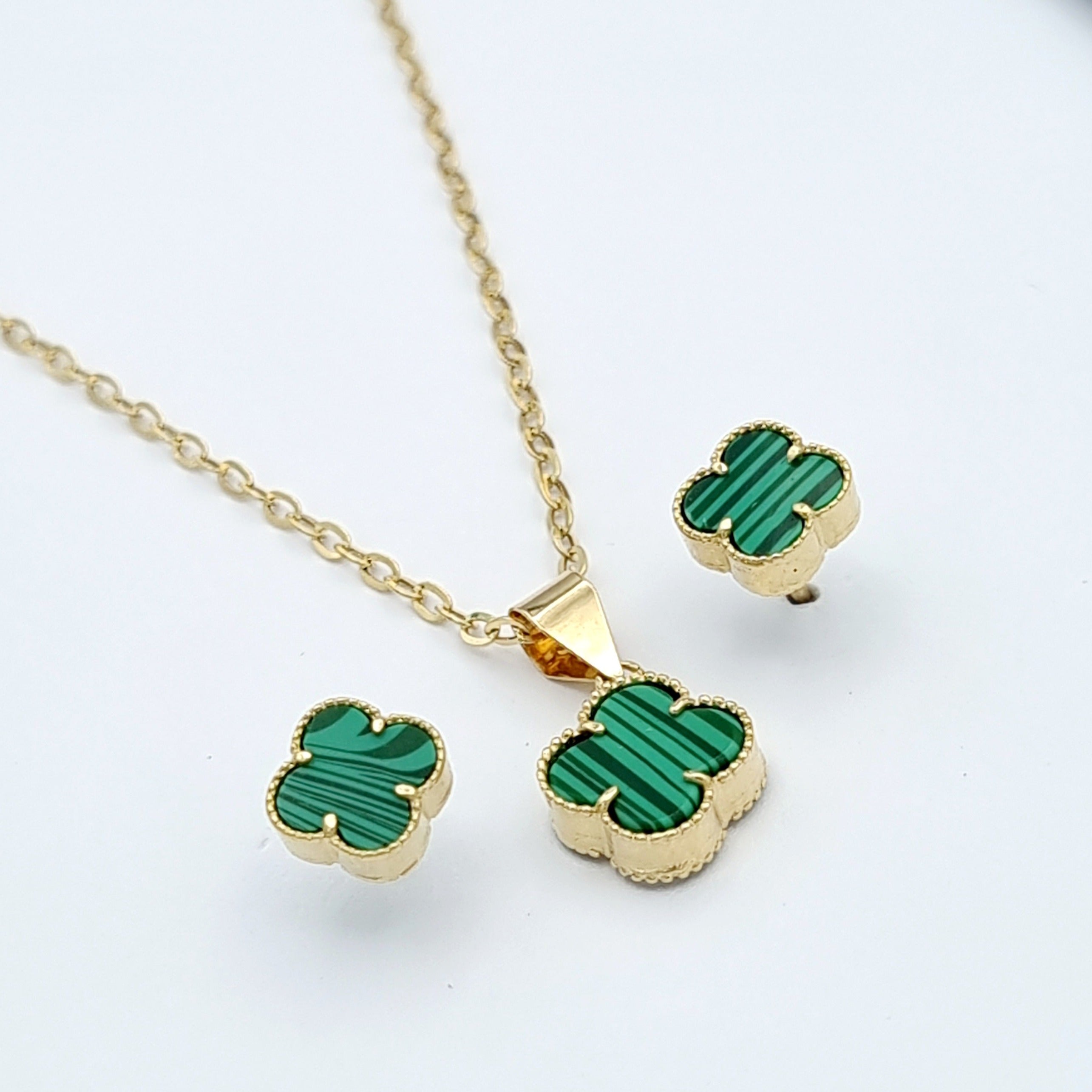 18K Pure Gold V.C Green Jewelry Set