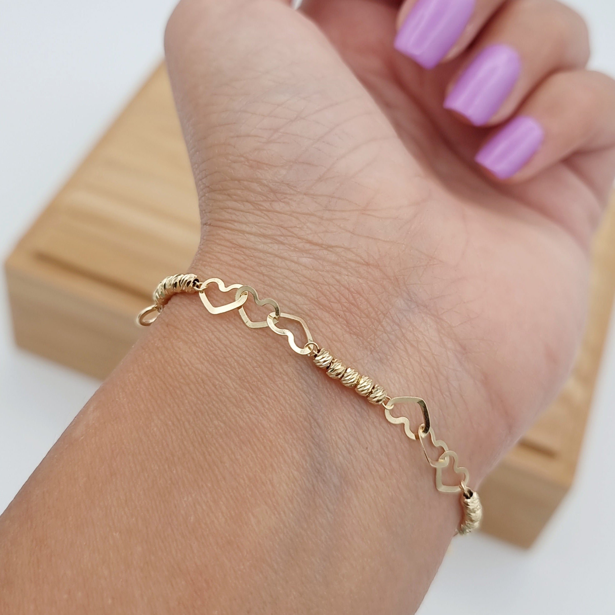 18K Pure Gold Heart Seed Bracelet