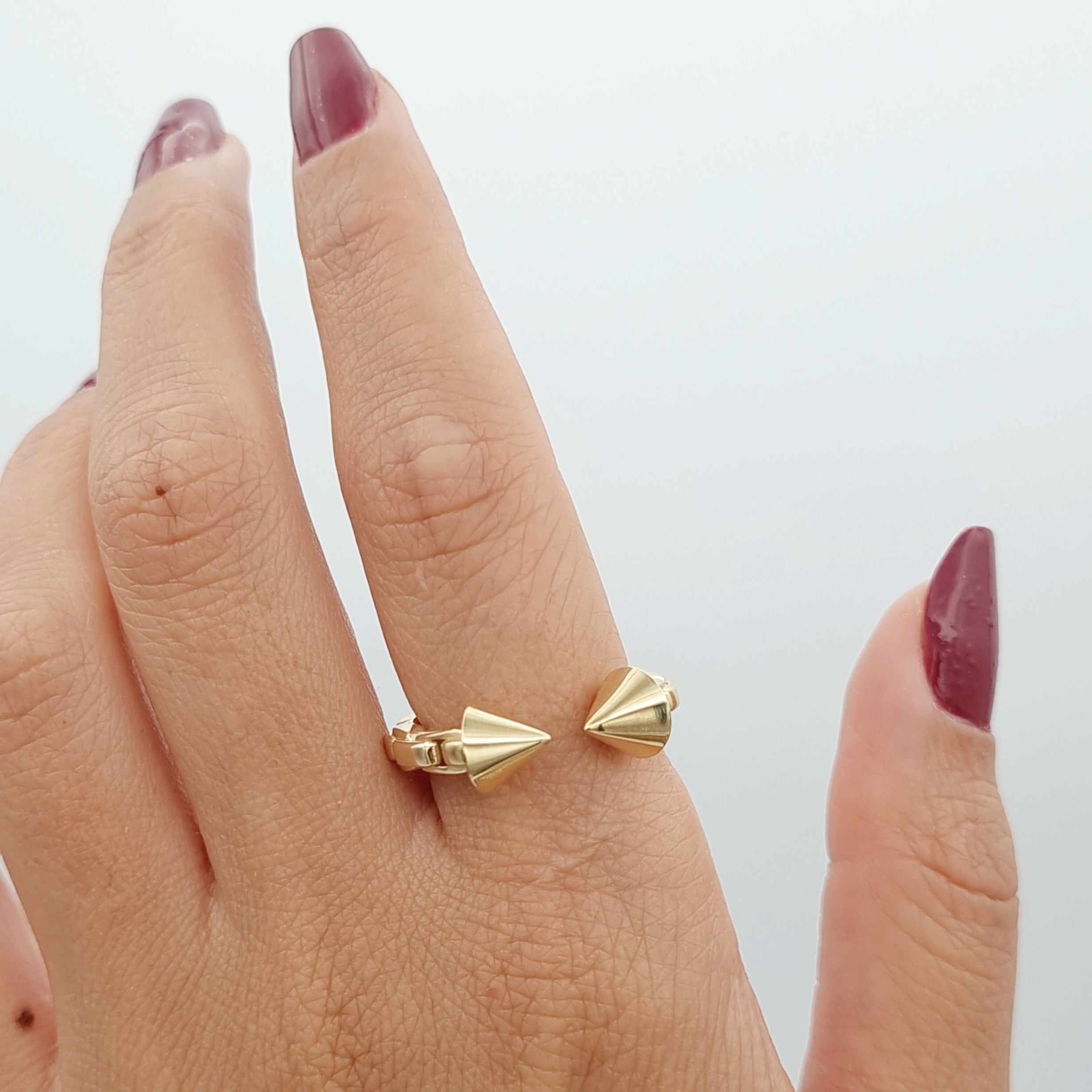 18K Pure Gold Arrow Linked Ring