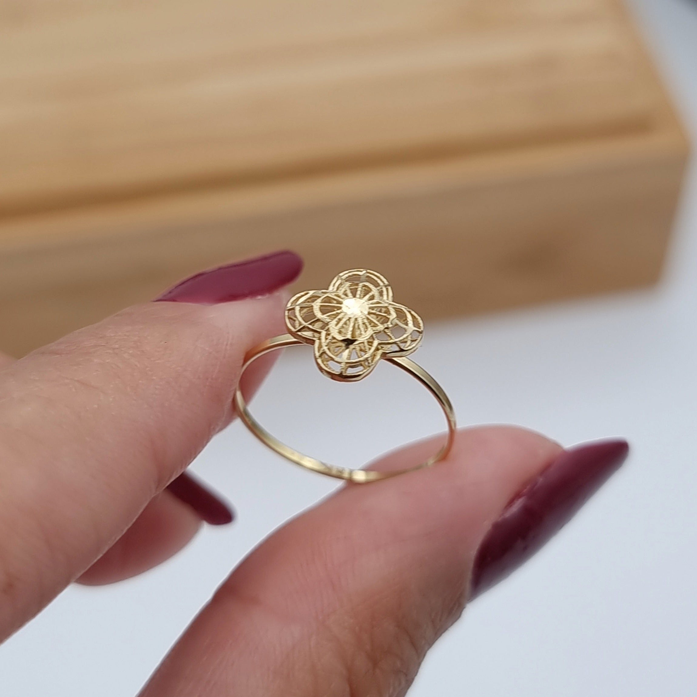 18K Pure Gold Net Flower Ring