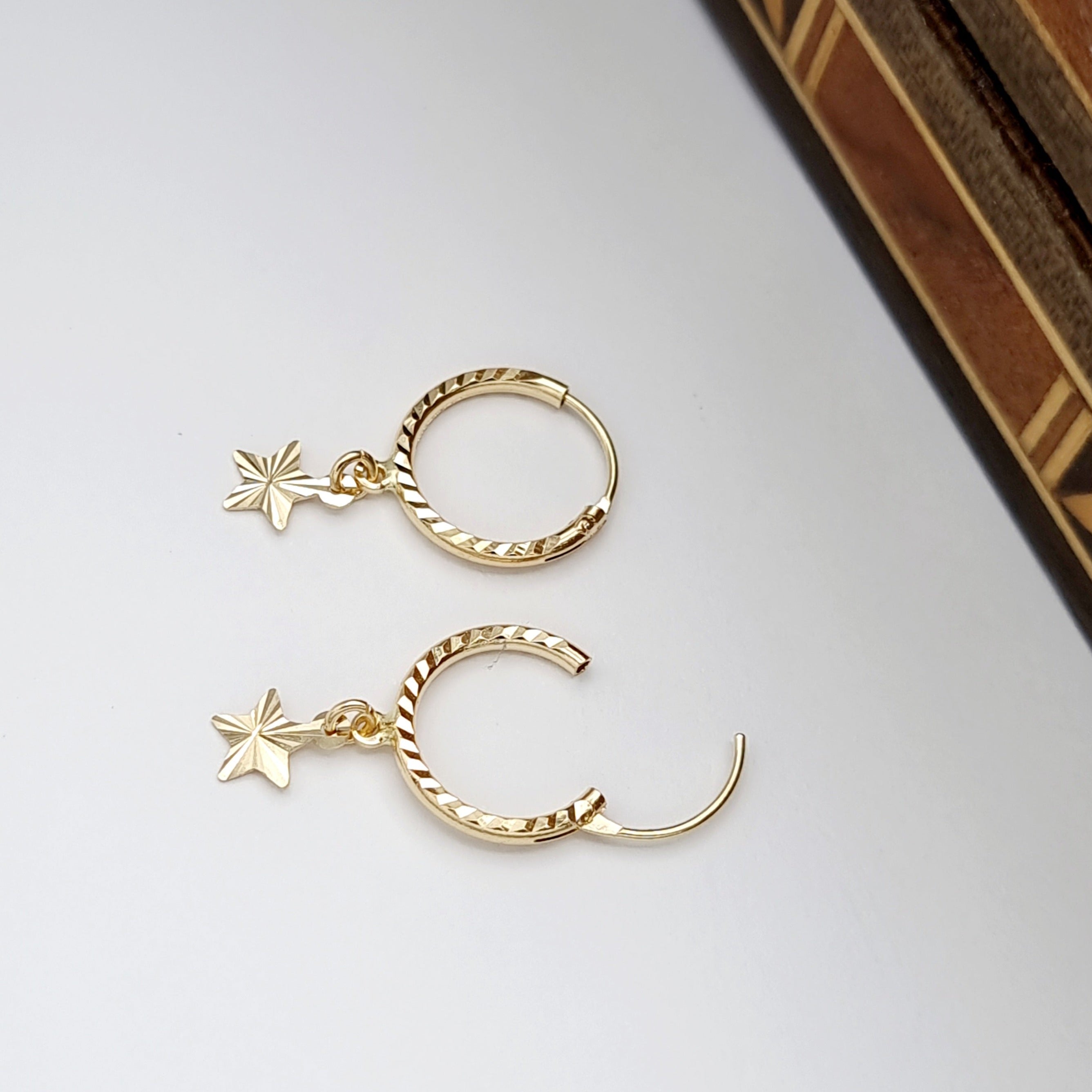 18K Pure Gold Round Hanging Star Earring Set