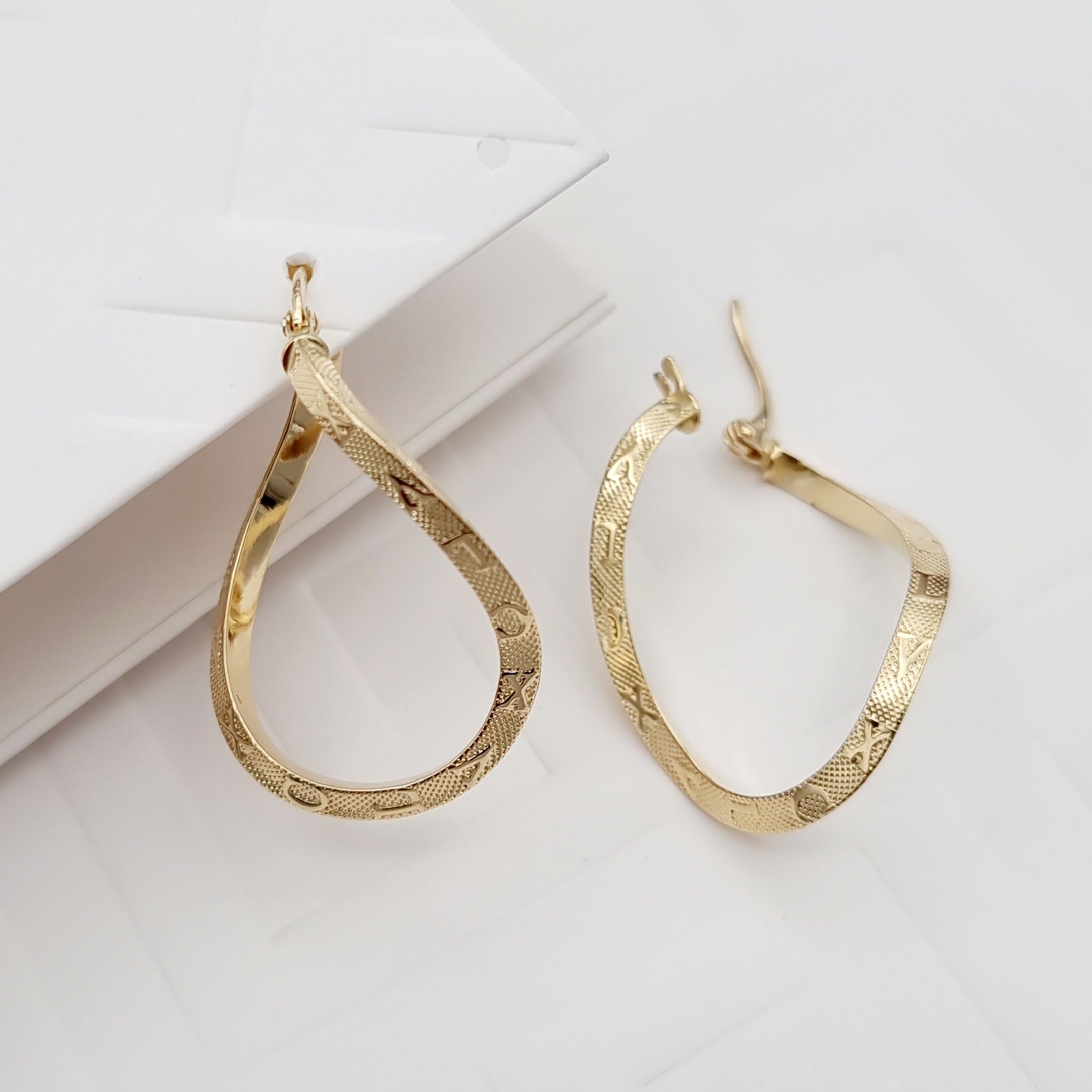 18K Pure Gold Twisted Earring Set