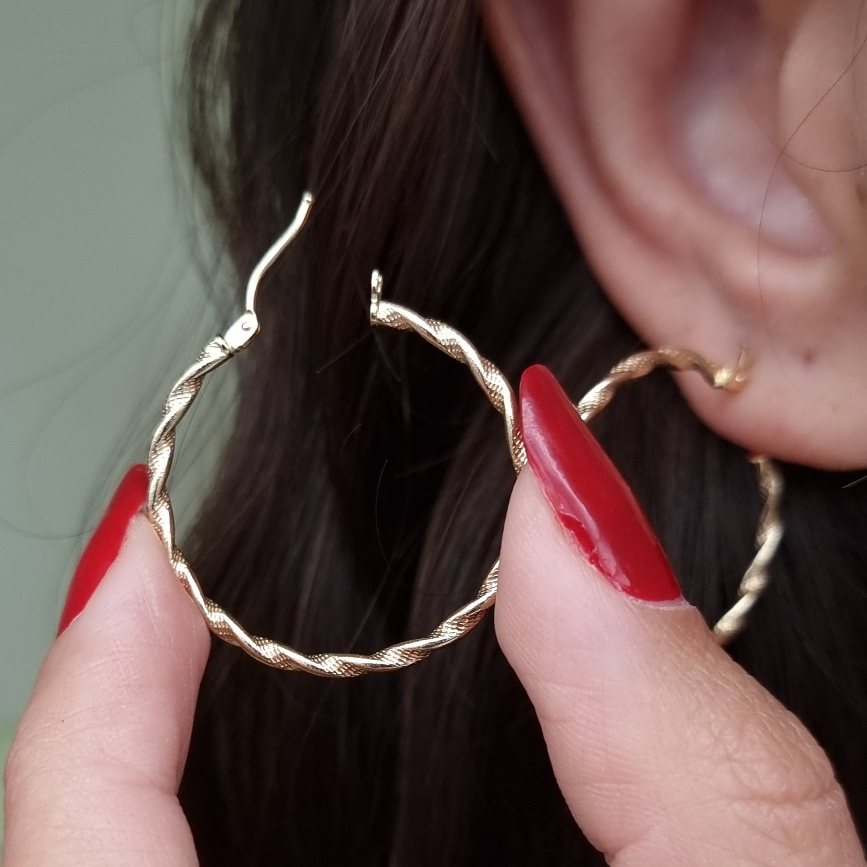 18K Pure Gold Twisted Round Hoop Earring Set