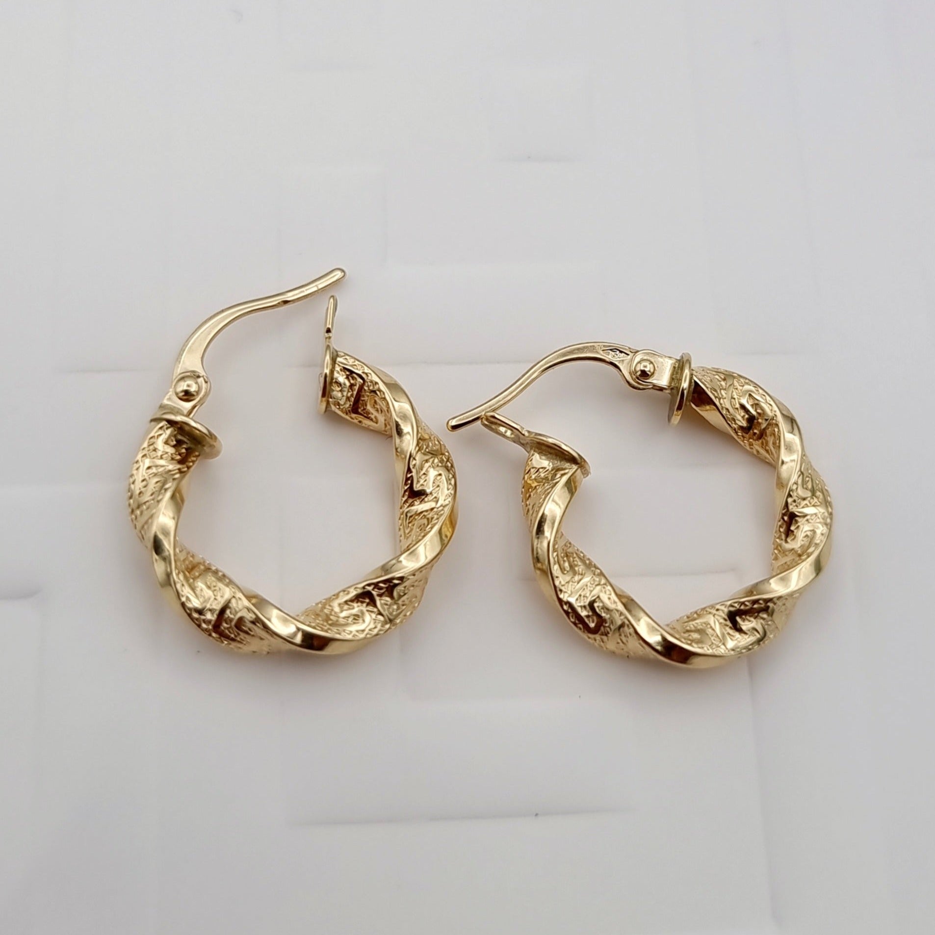 18K Pure Gold Round Twisted Earring Set