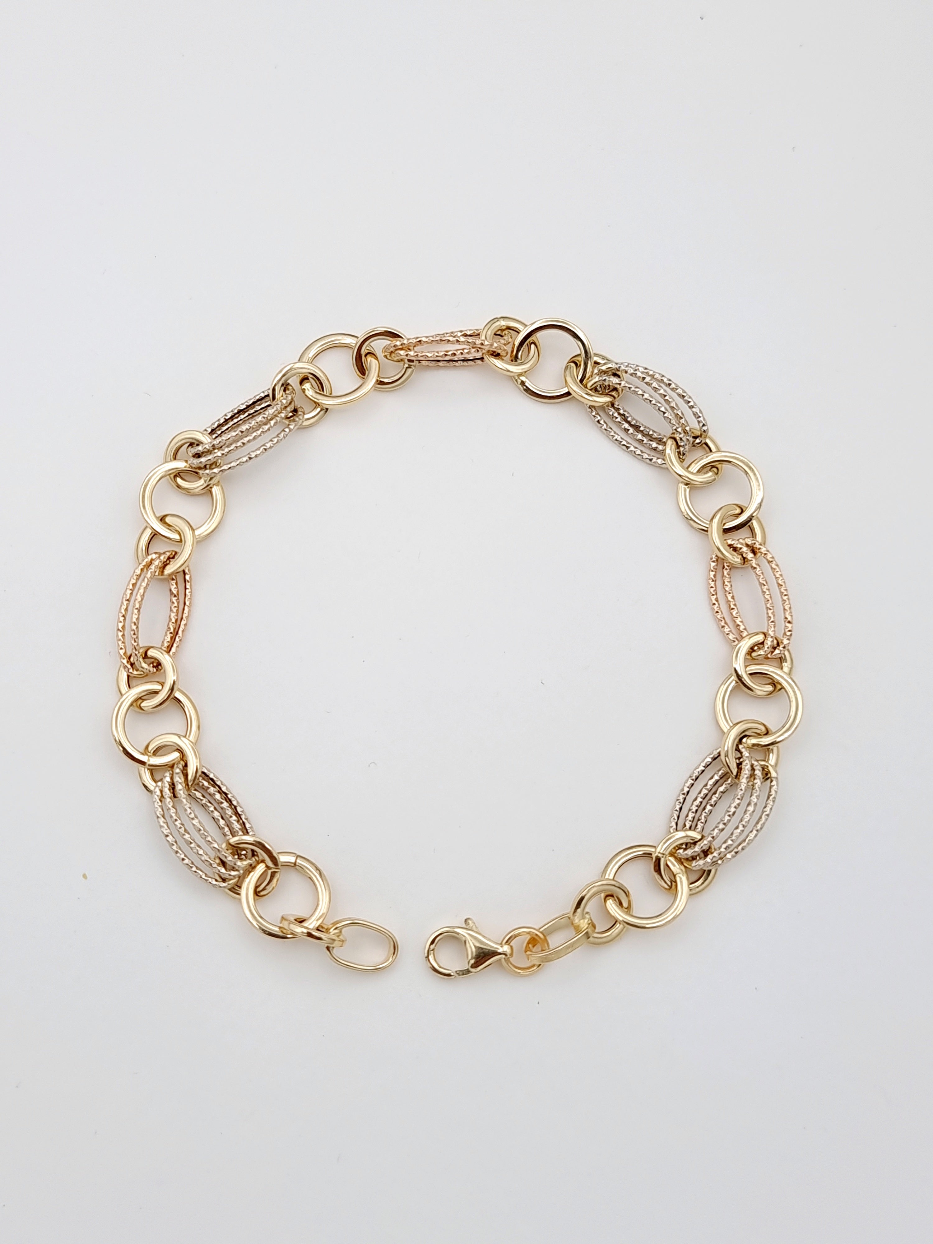 18K Pure Gold Elegant Linked Bracelet