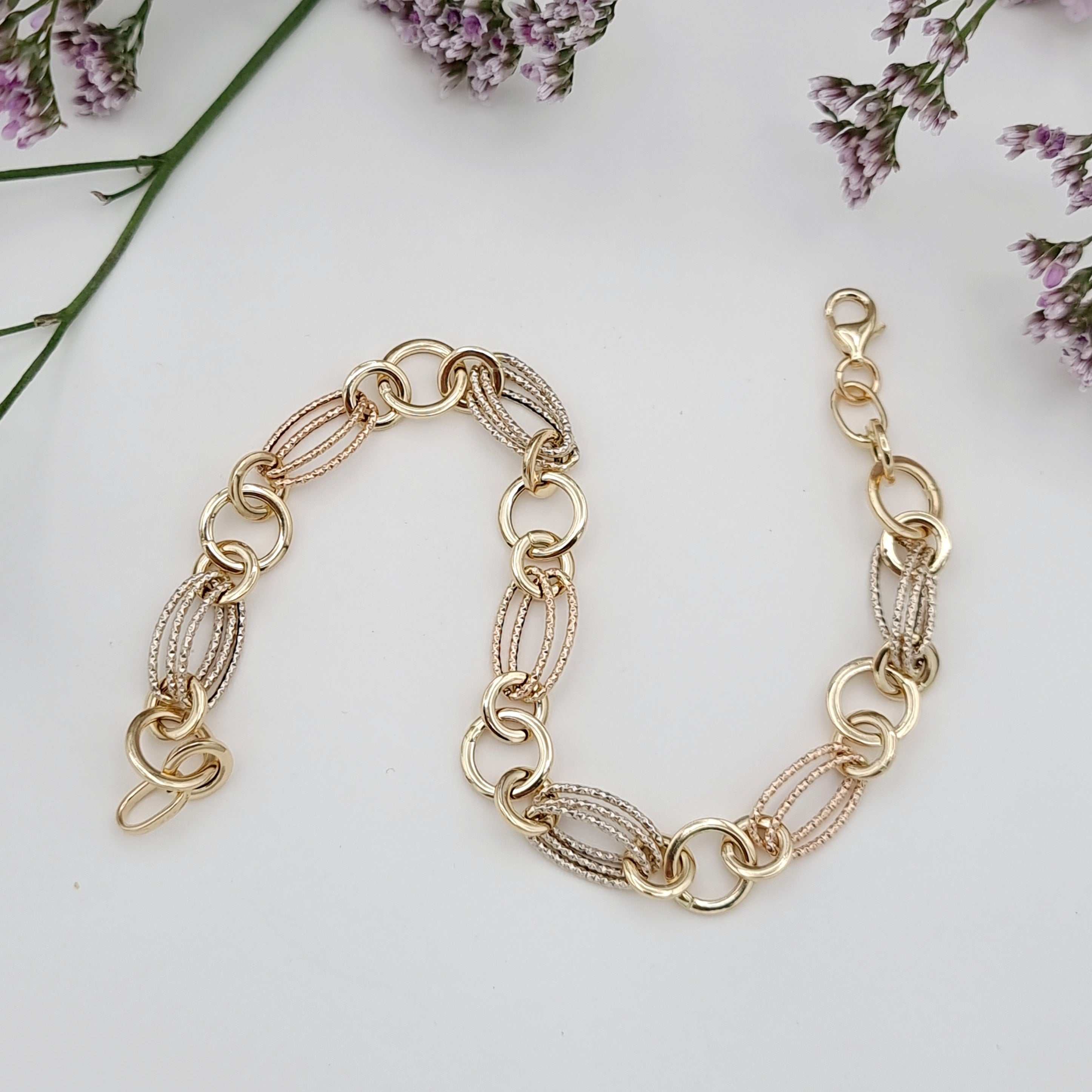 18K Pure Gold Elegant Linked Bracelet