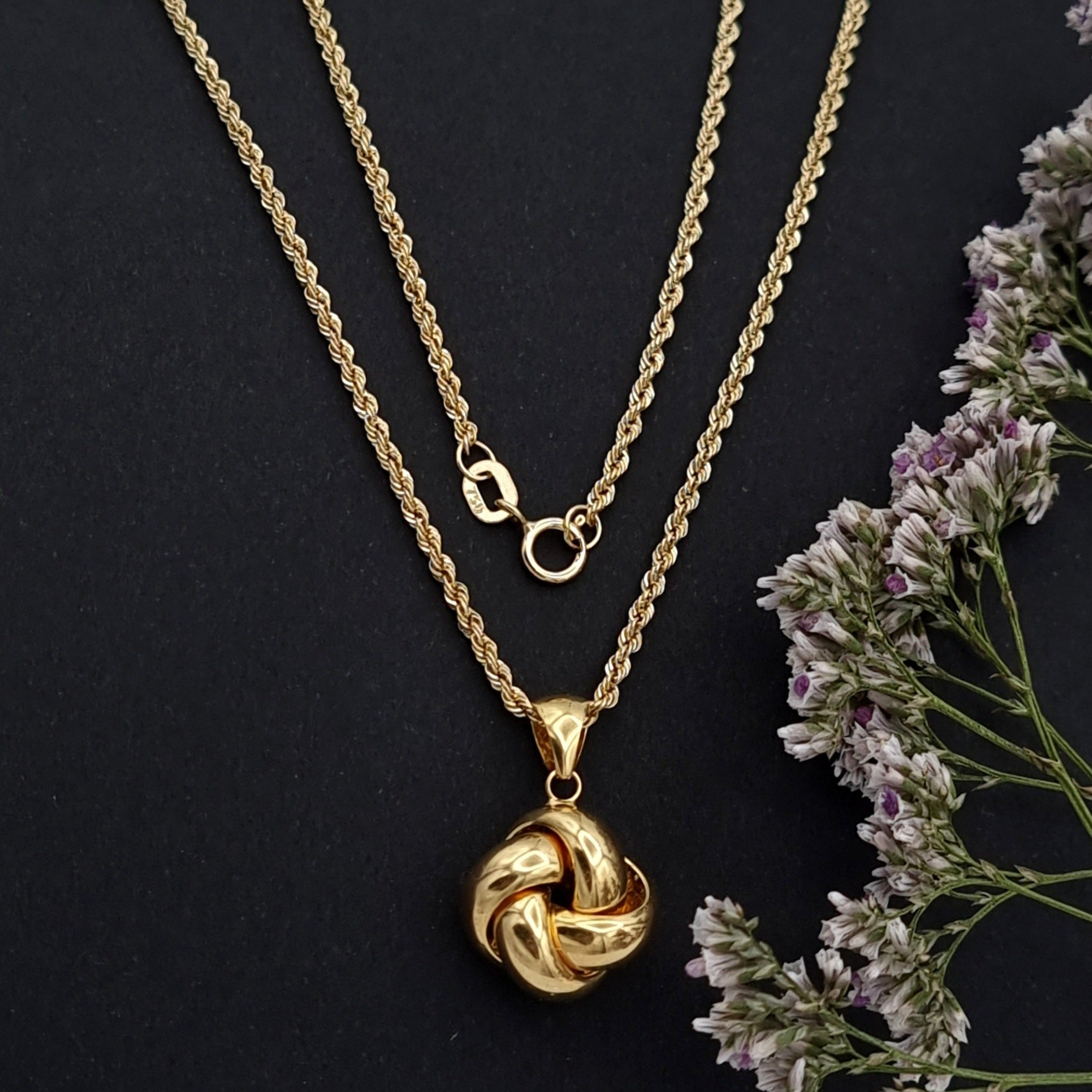 18K Pure Gold Twisted Flower Necklace